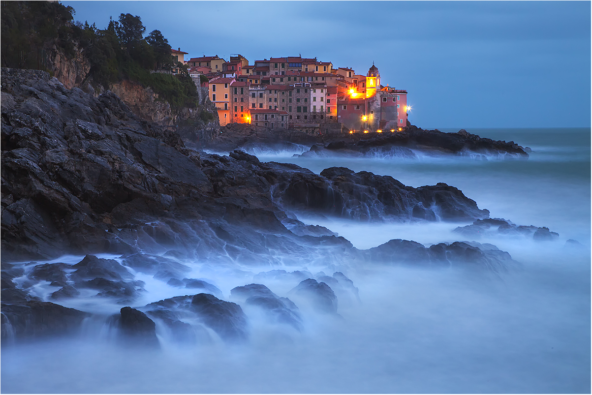 Tellaro: blue hour ...