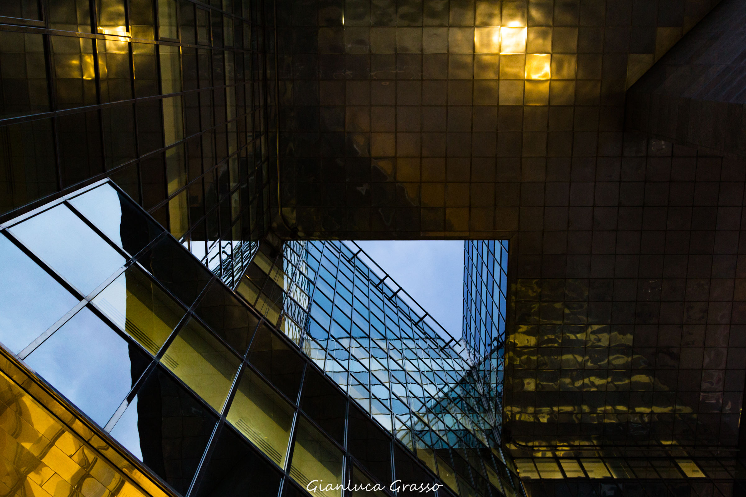 Geometries and Reflexes