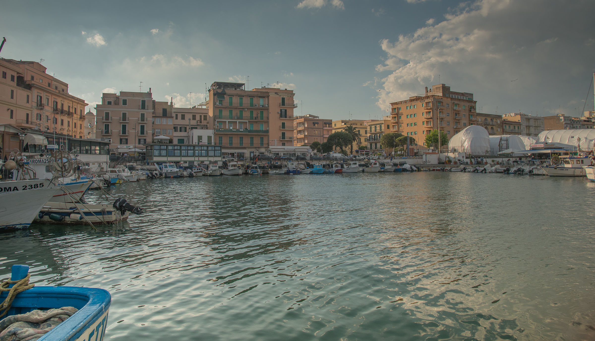 Anzio la città e il Porto