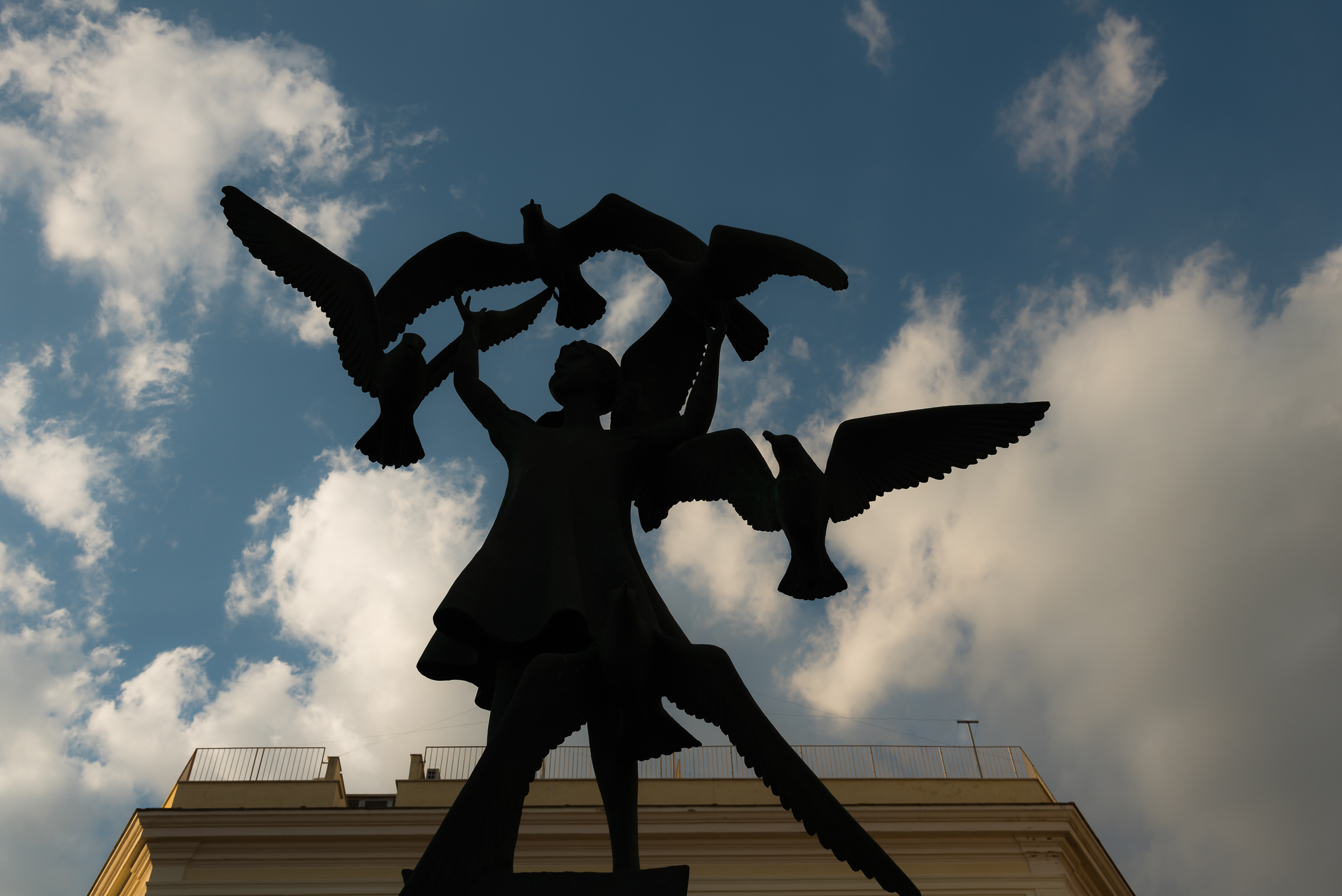 Anzio - Monumento ad Angelita.