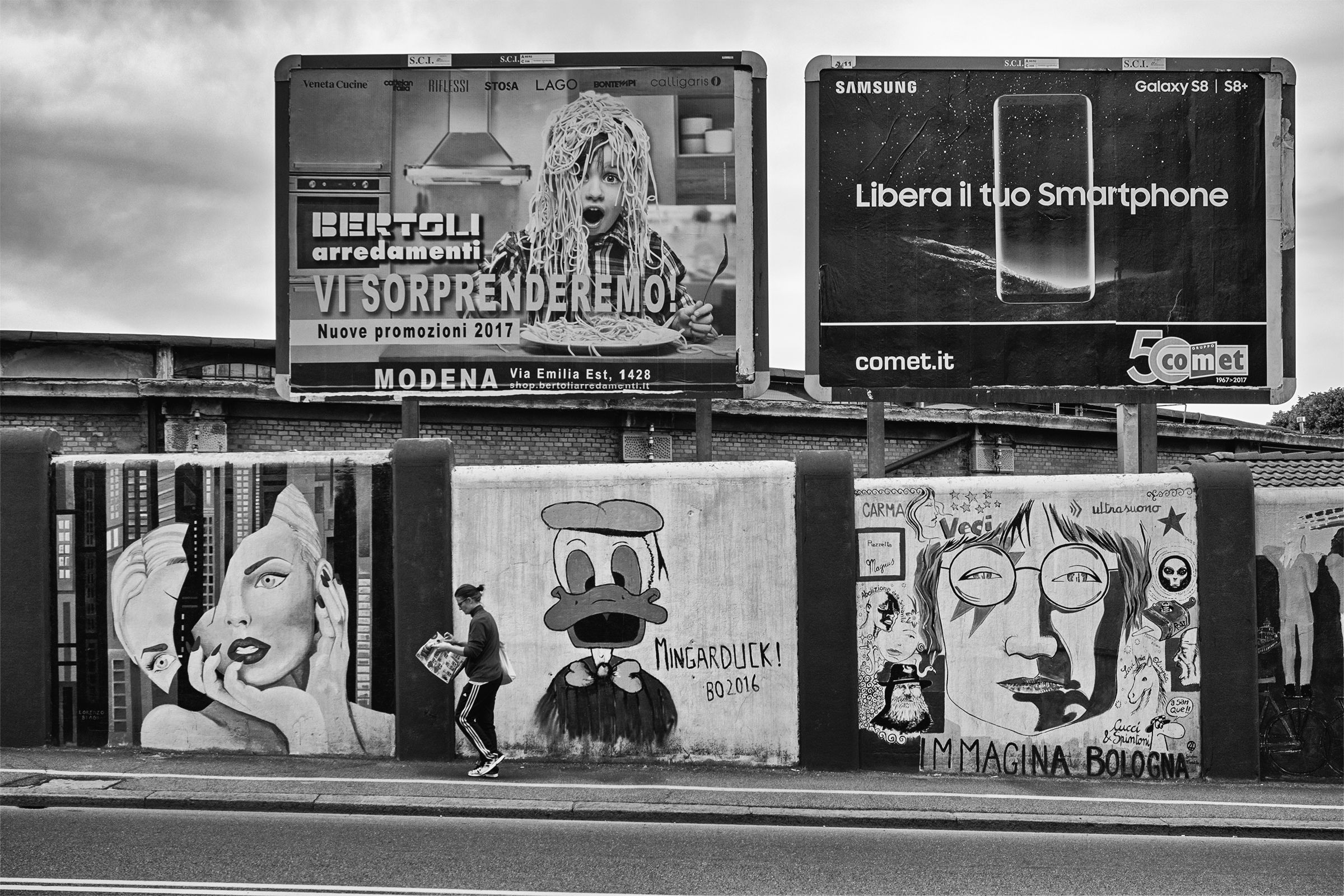 Murales and Advertising