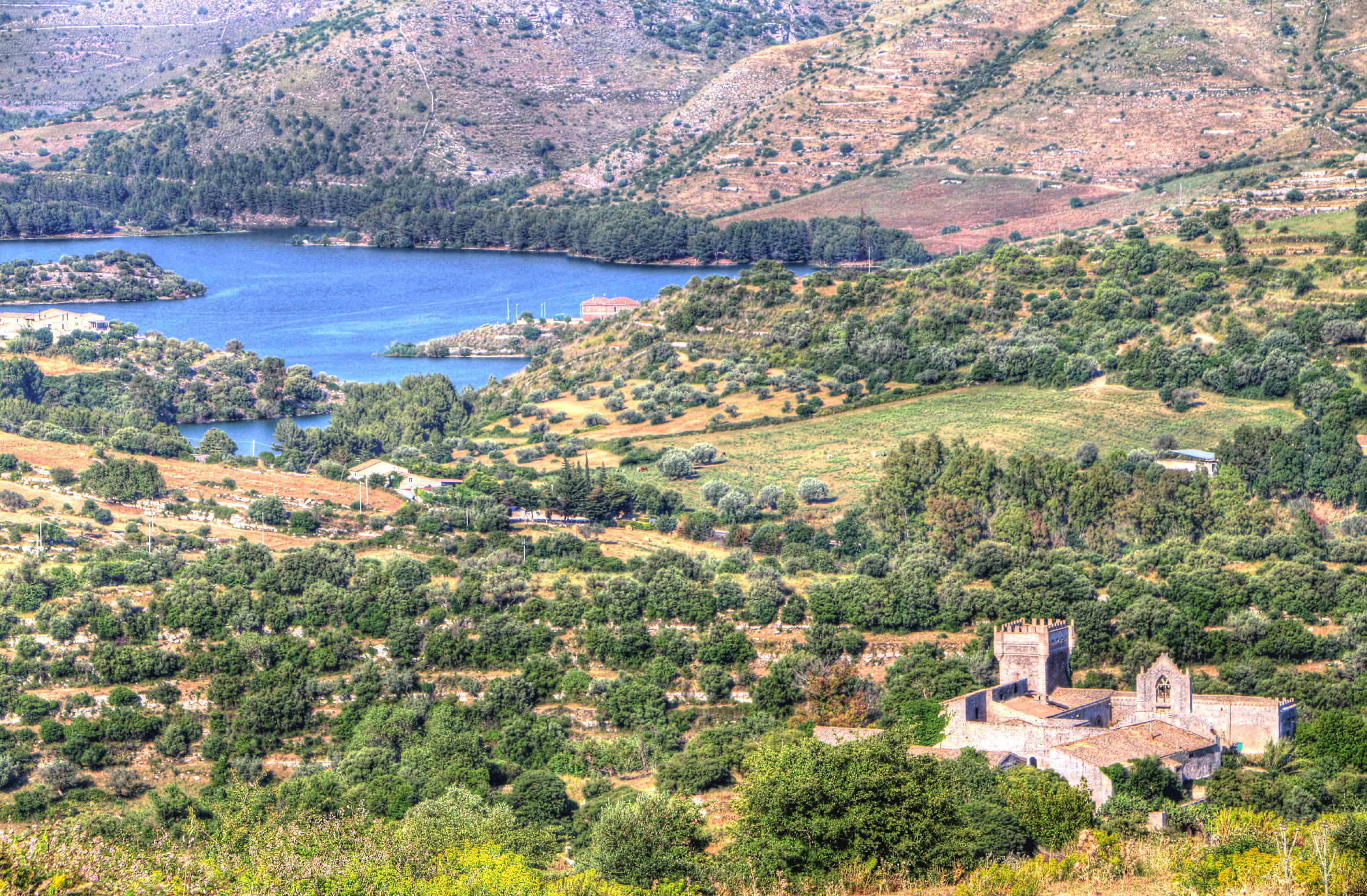 Tra i Monti Iblei...