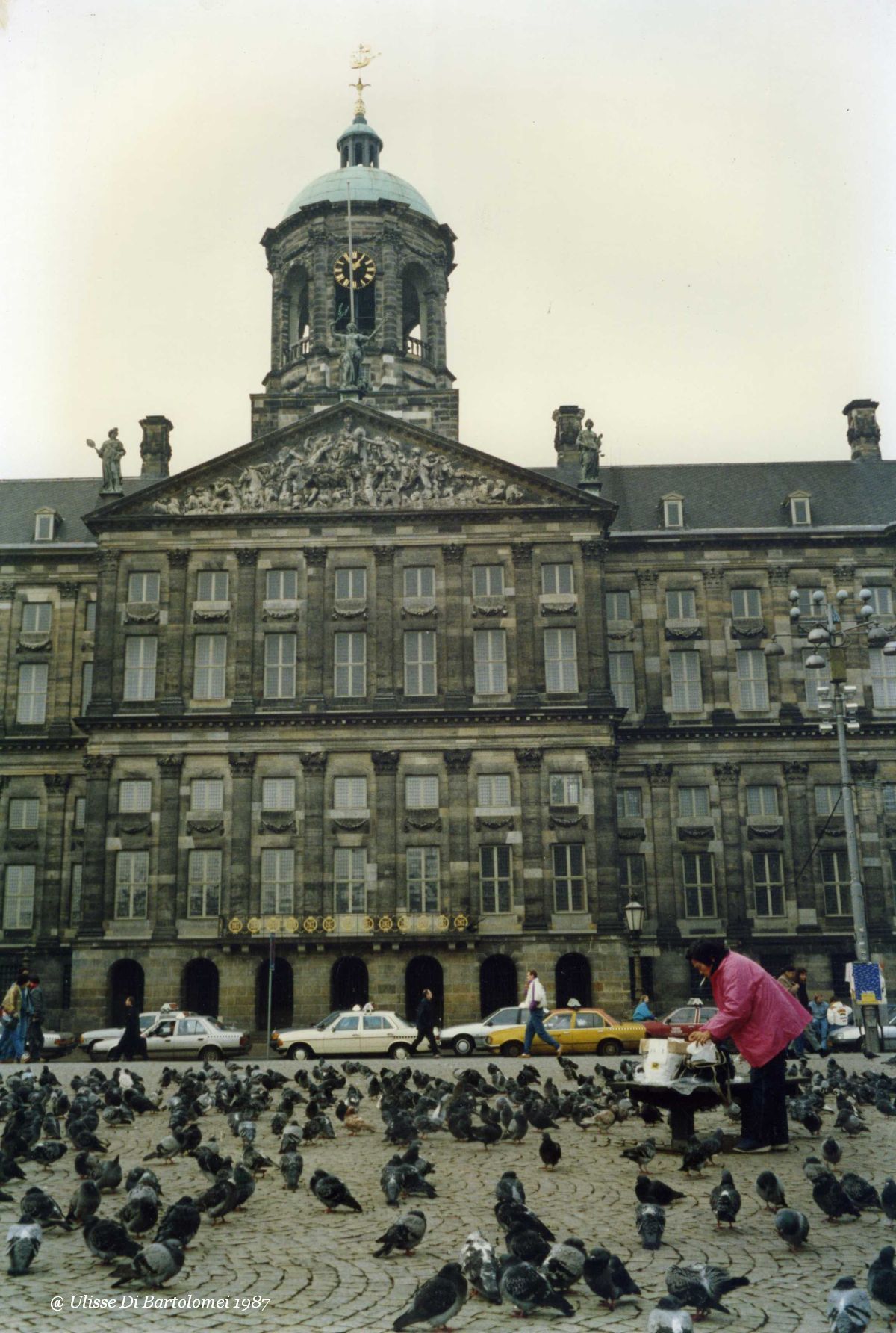 The lady of the pigeons