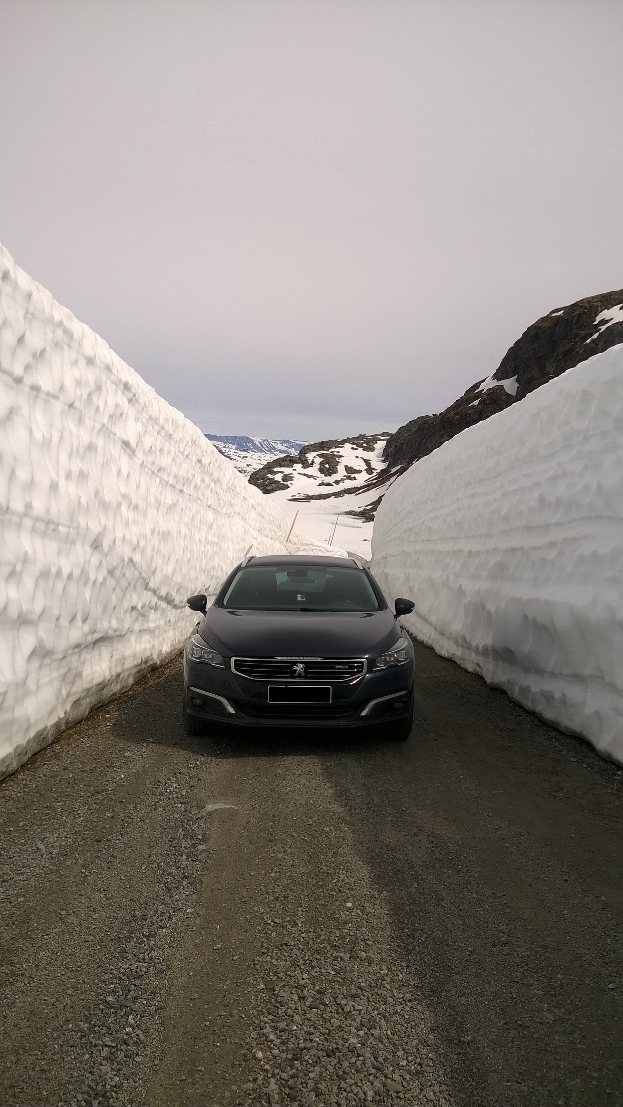 Sì c'è una neve ...