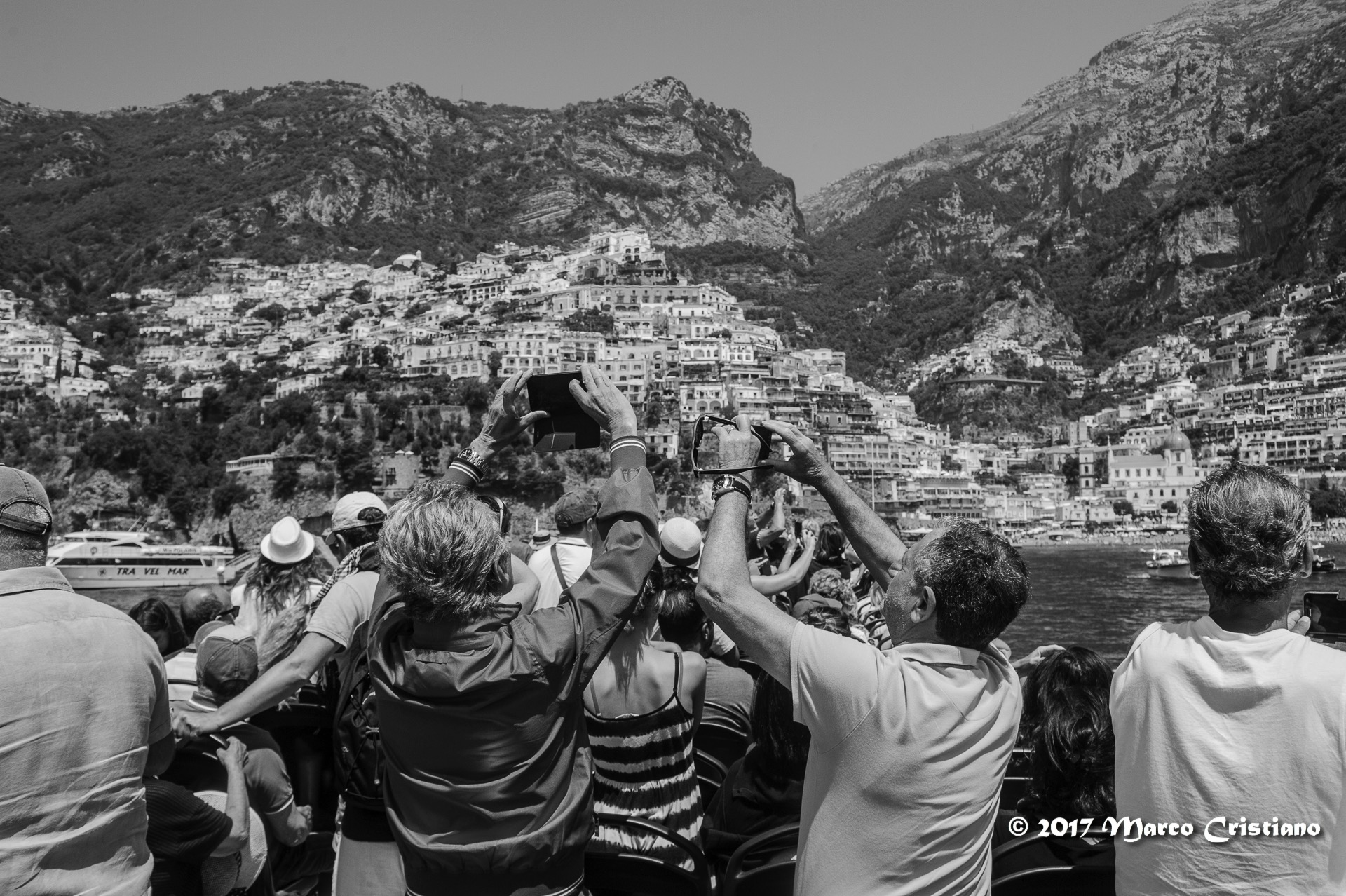 The War of Photos ..