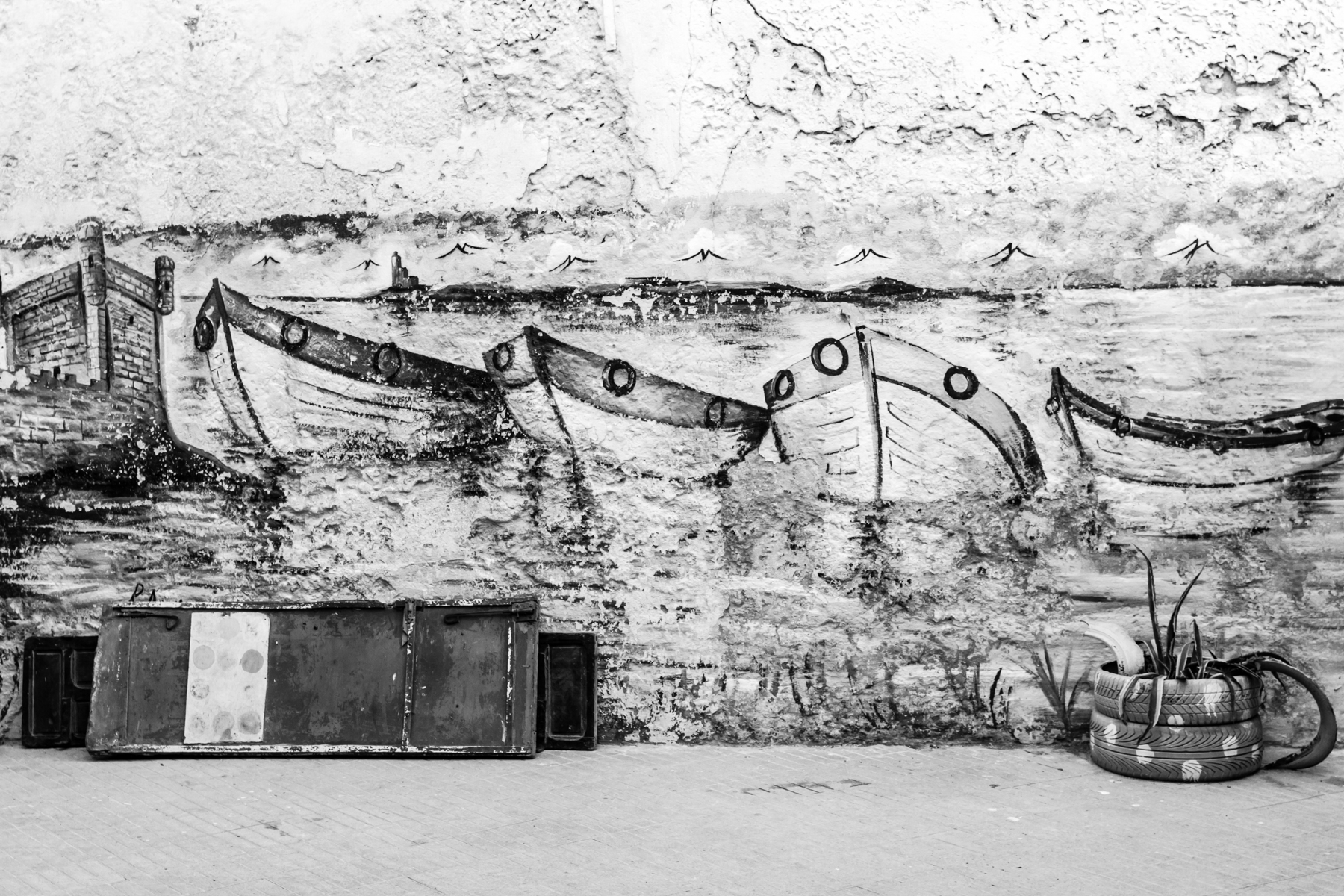 There is nothing missing on these walls