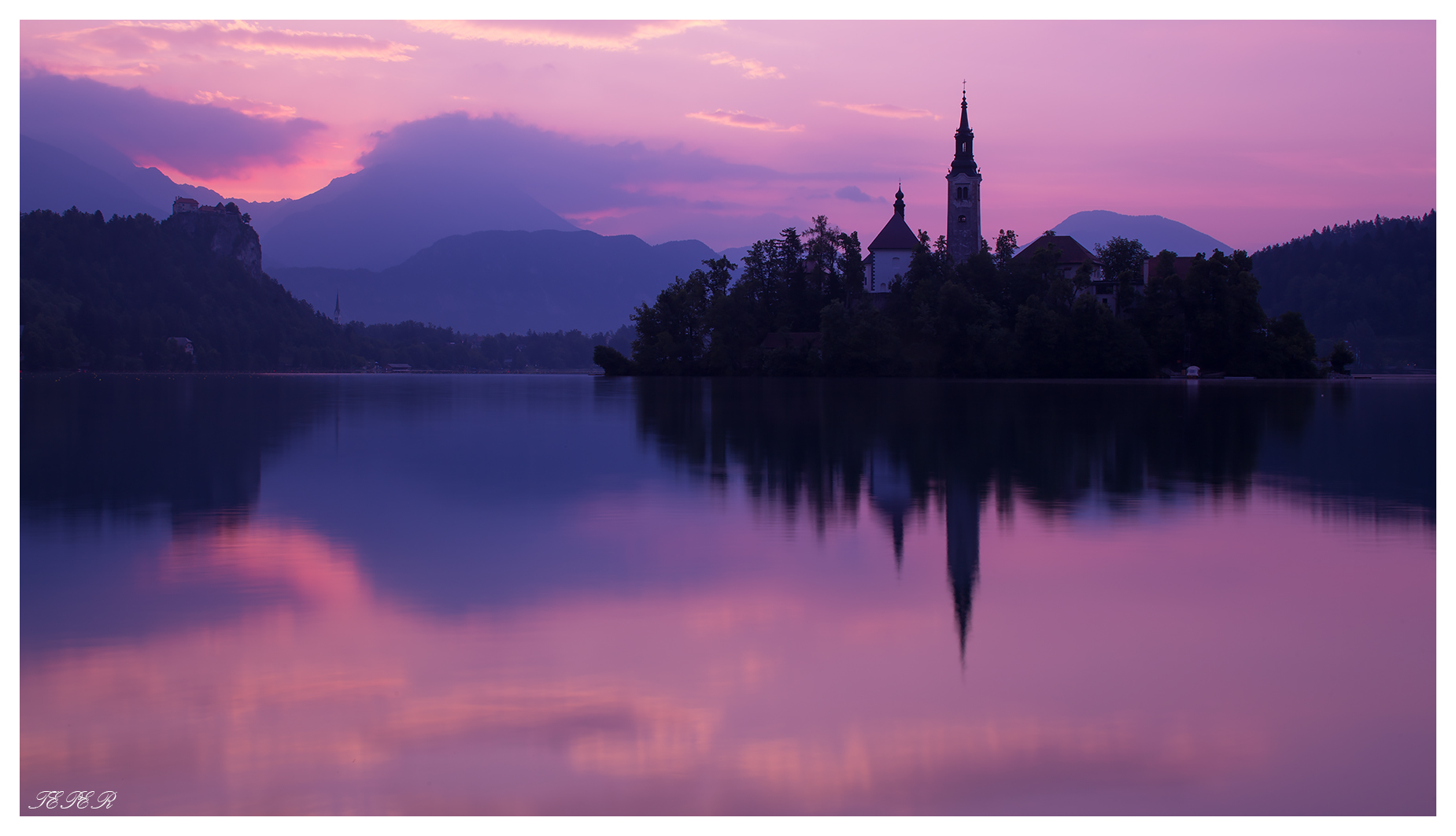 Cielo magico sul lago di Bled