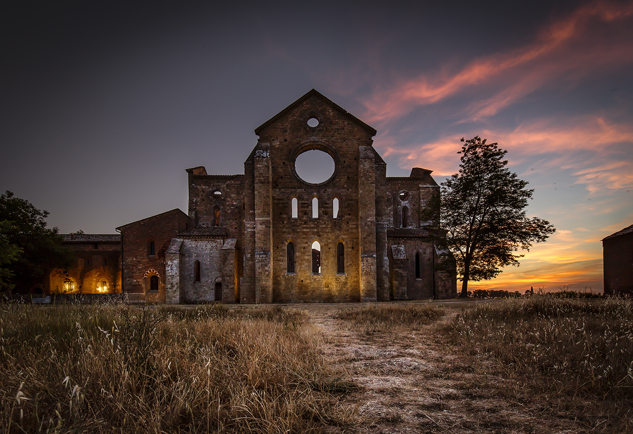 Tramonto a San Galgano