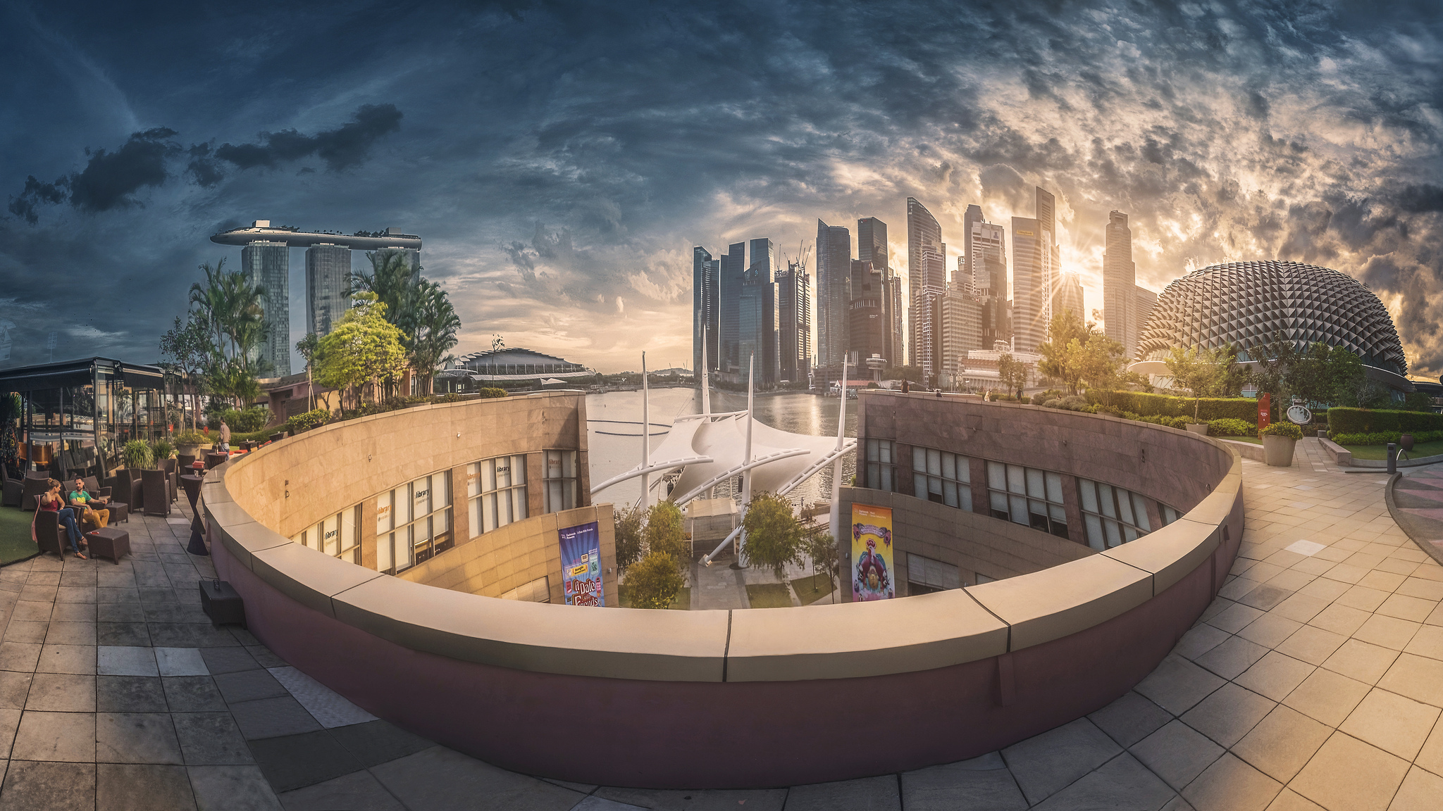 Tramonto a Singapore