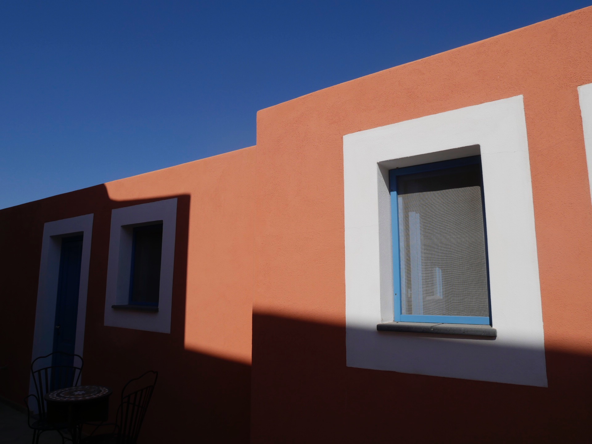 Between sun and shade