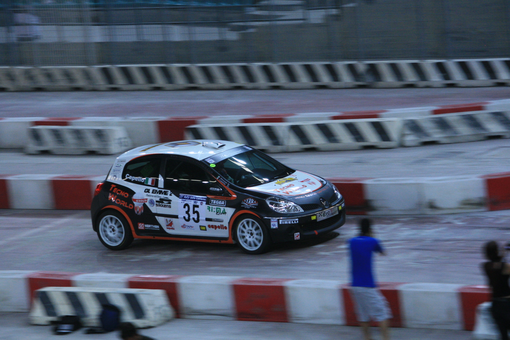 2009 Lantern Rally, indoor show test