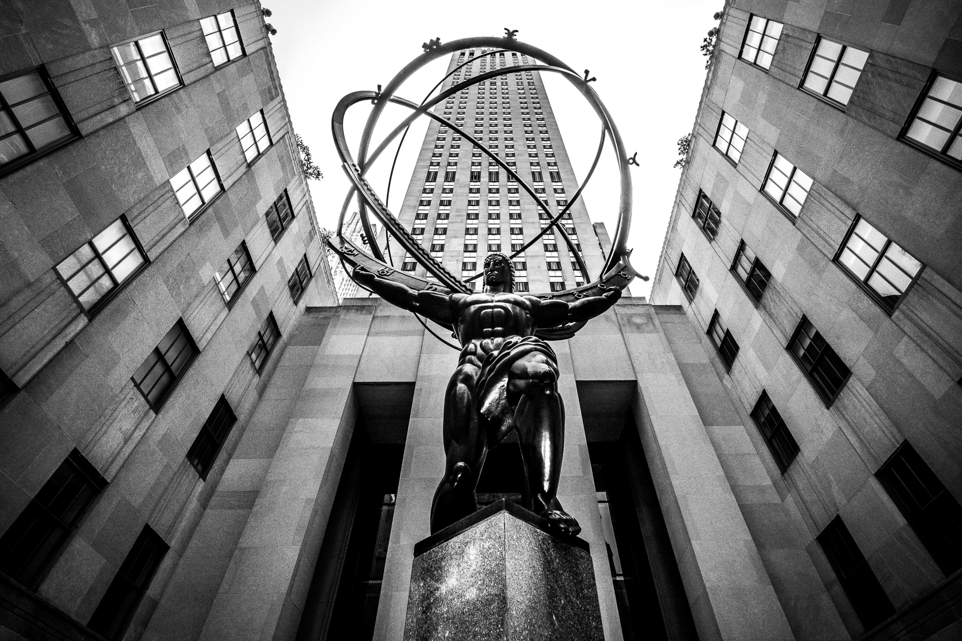 Sulle spalle del titano