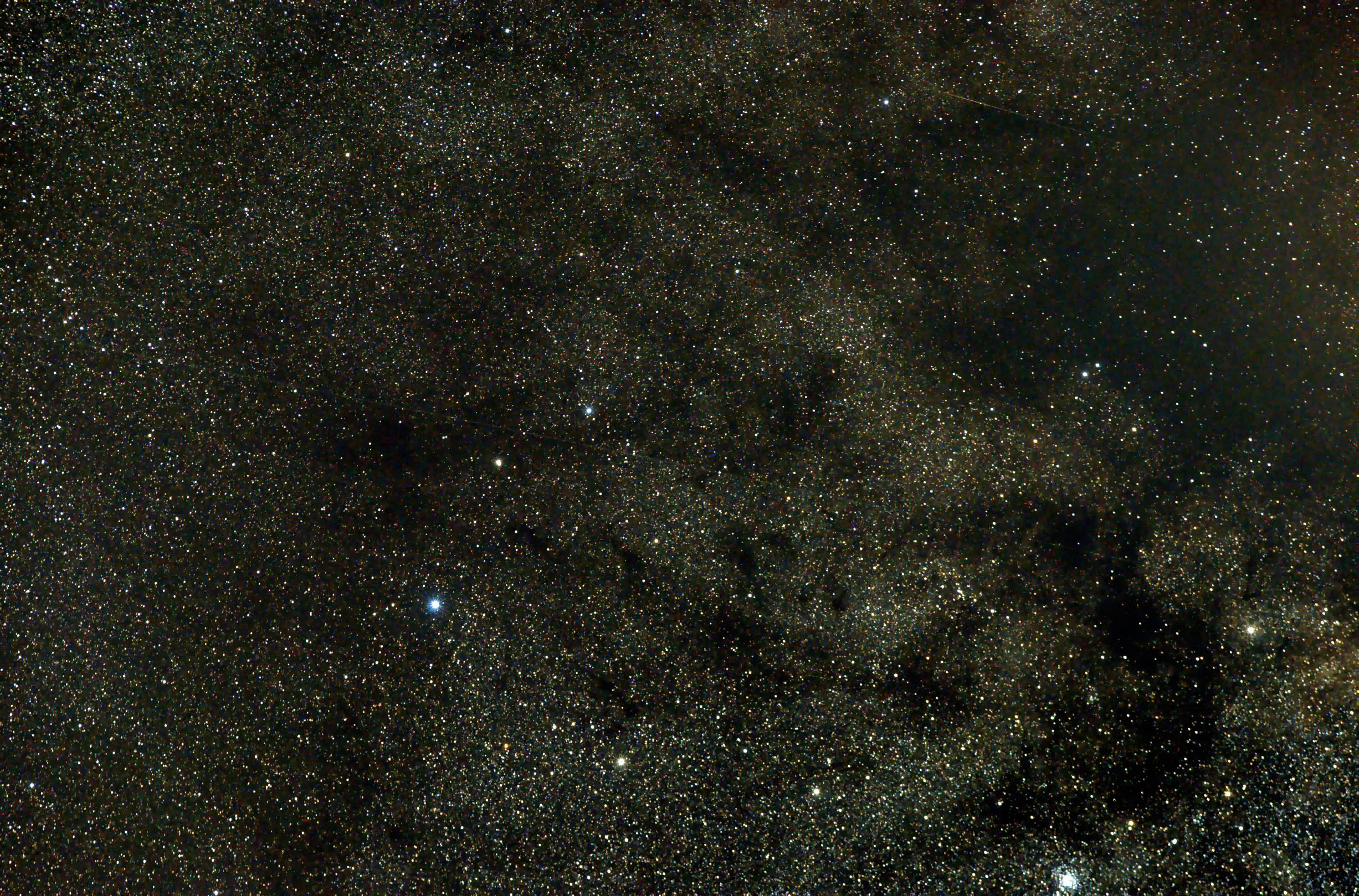 Altair con nebulose oscure!!