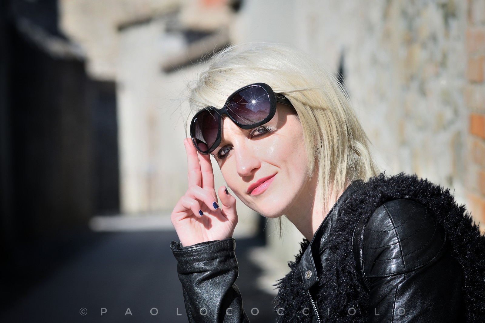 E fammeli vedere questi occhi