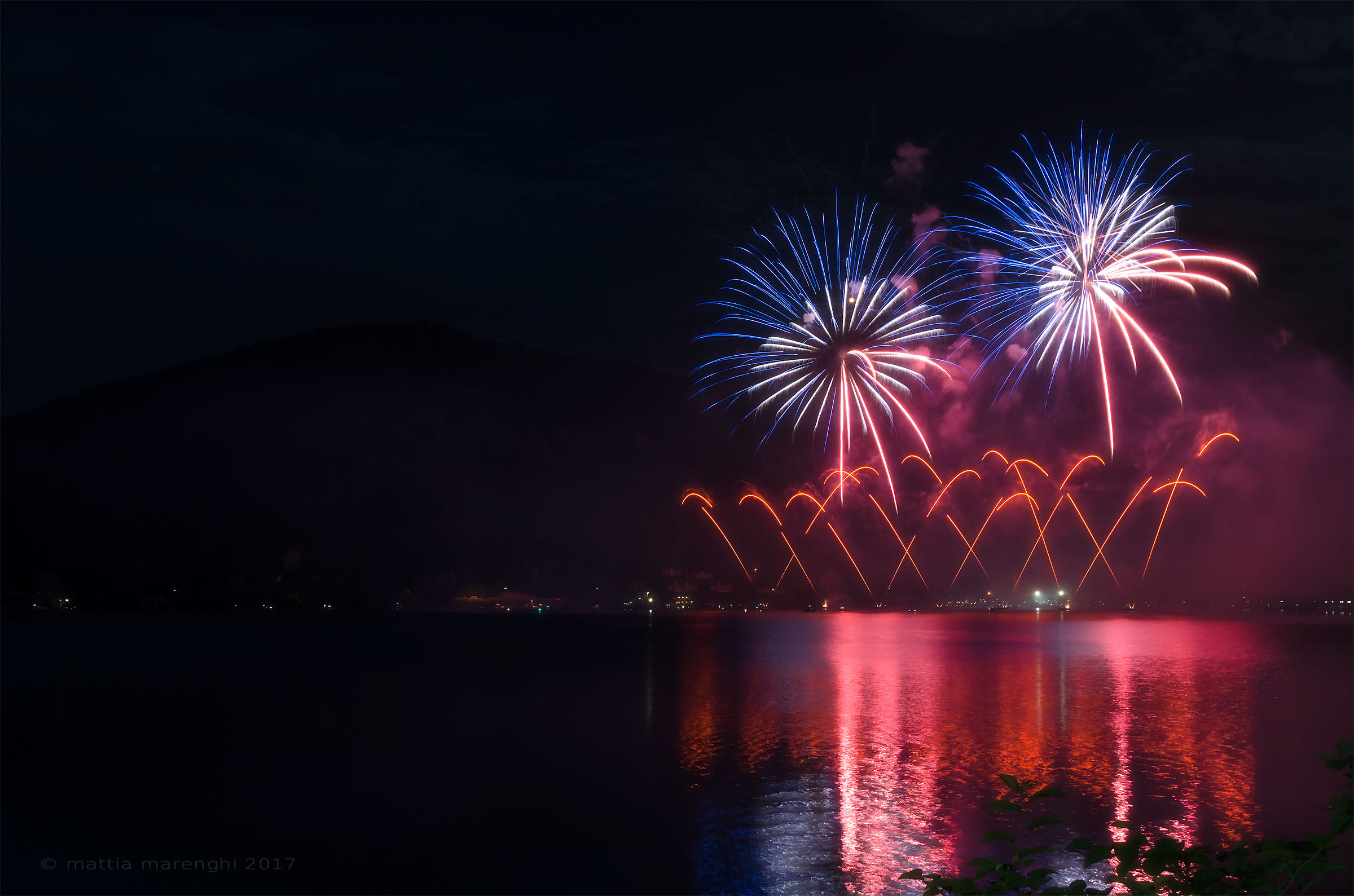 Ponte Tresa and the fires on lake 03