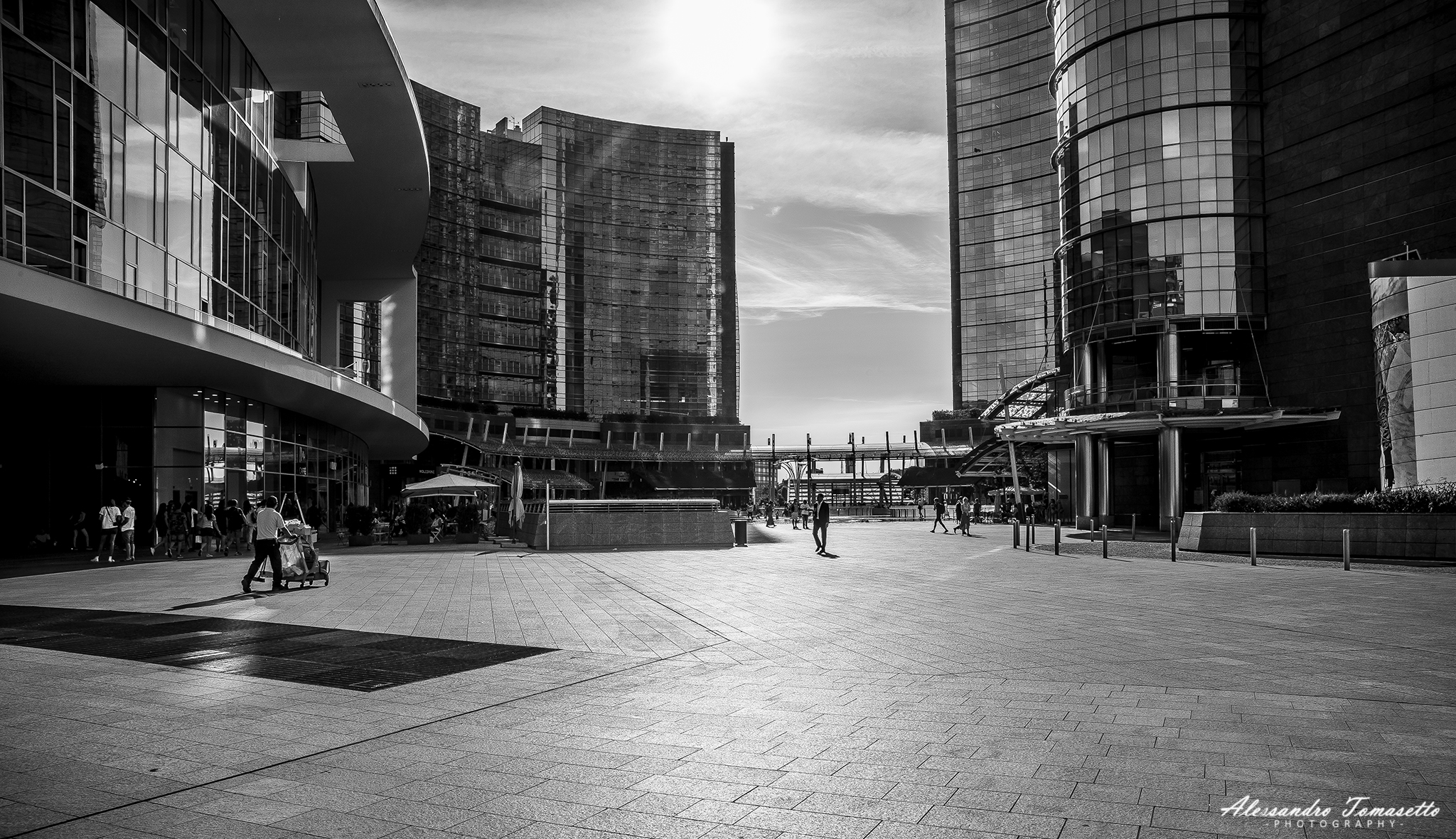 Piazza Gae Aulenti - © 2017