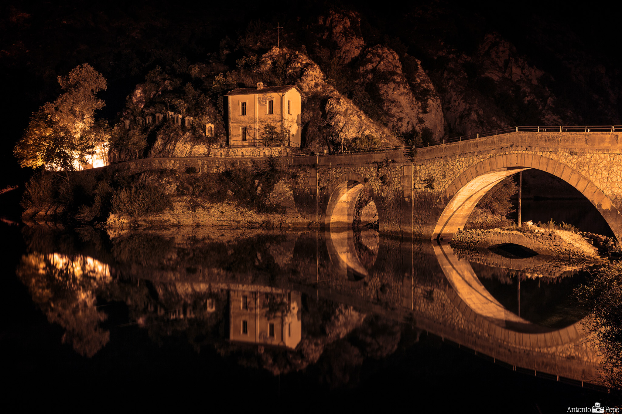 Reflected in the darkness