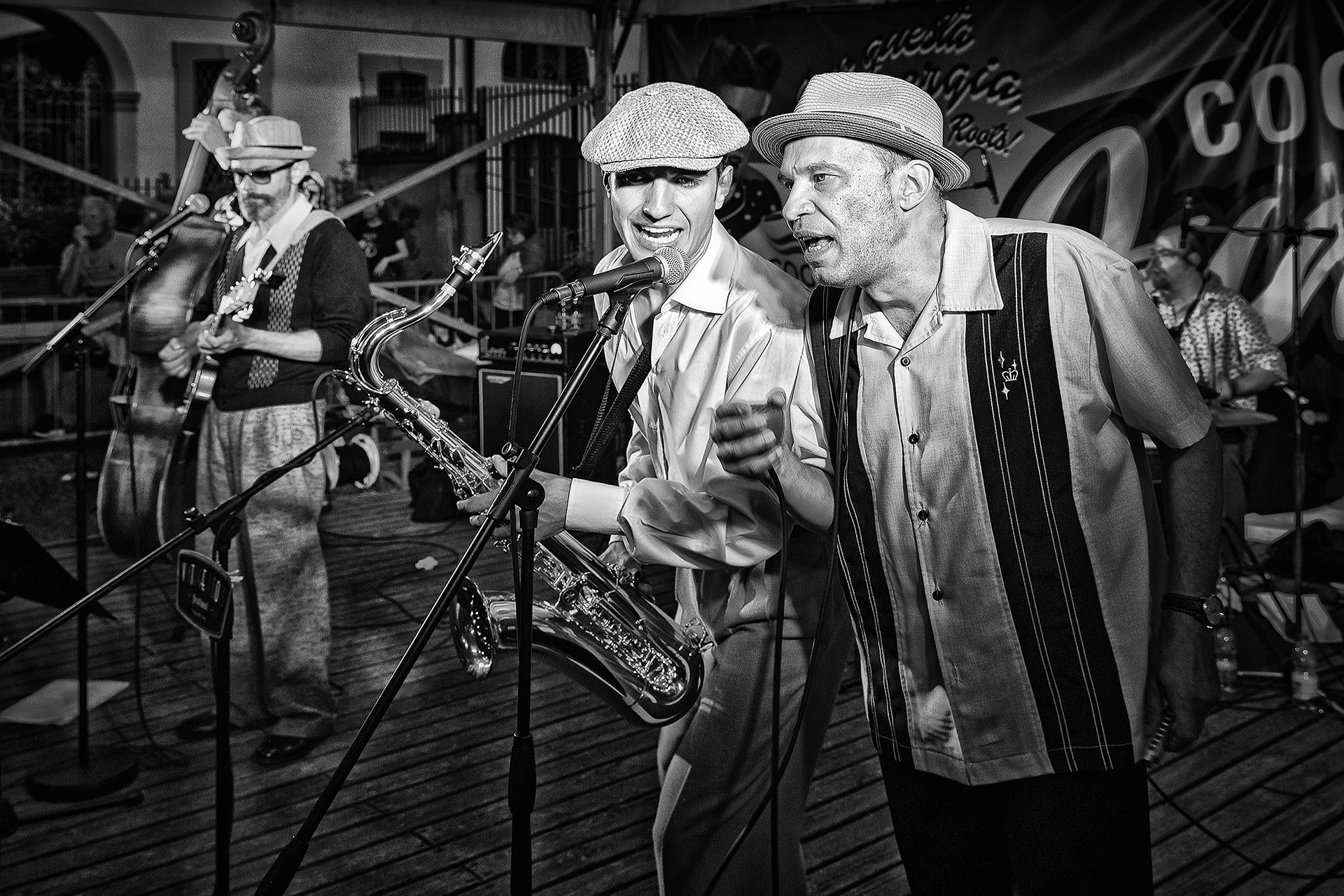 Jump blues with The Honkers