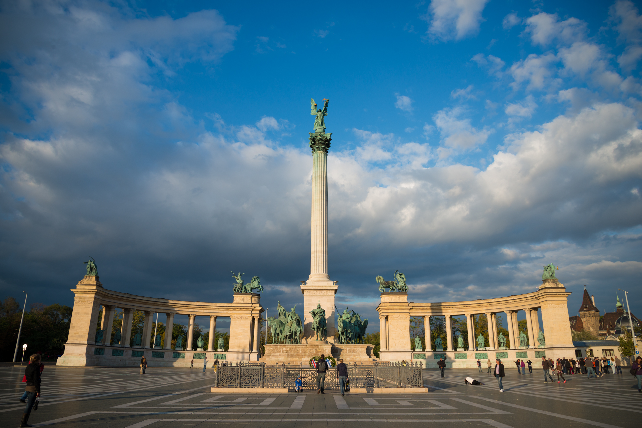 Heroes' Square (osok tere)