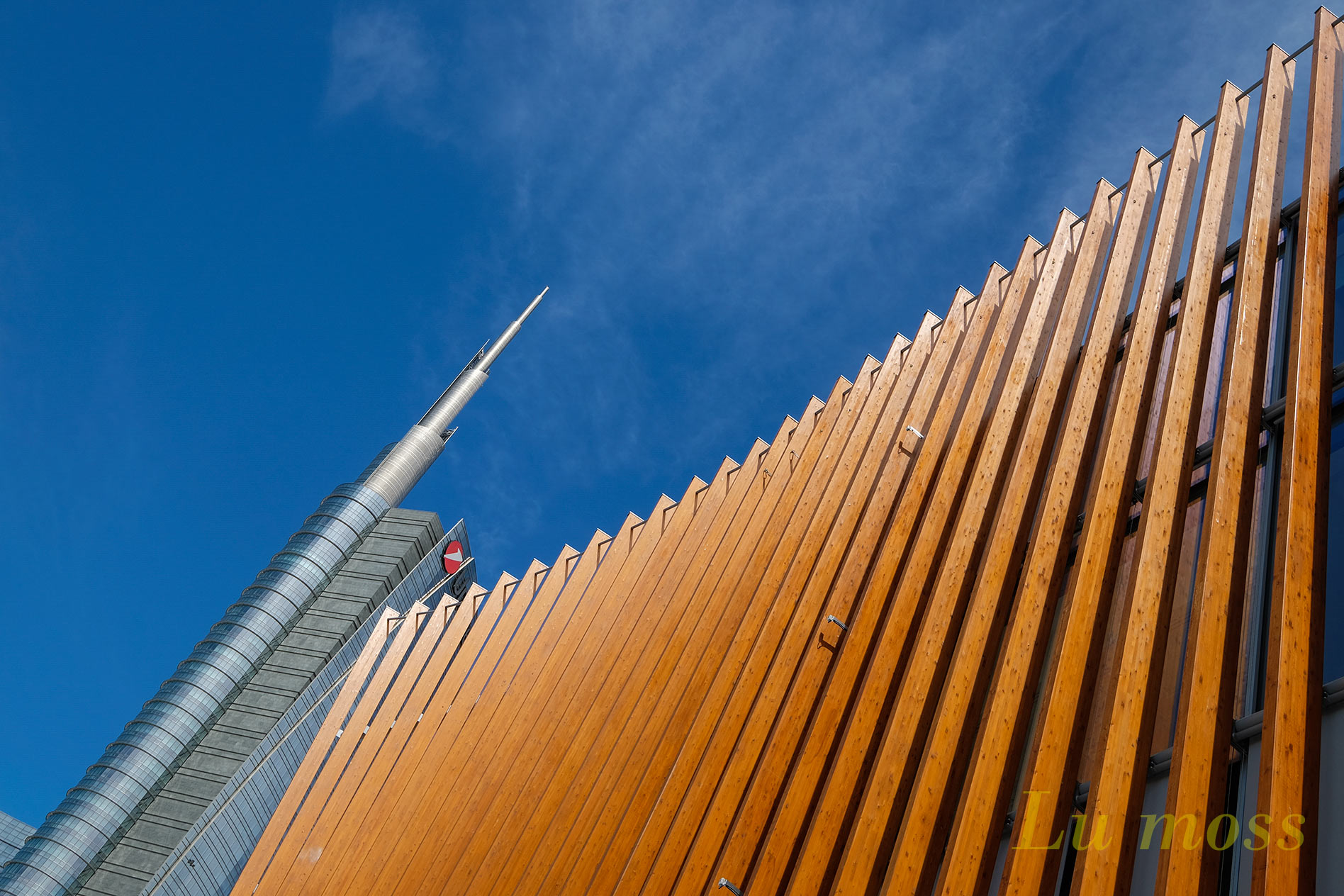 Parallele in diagonale.