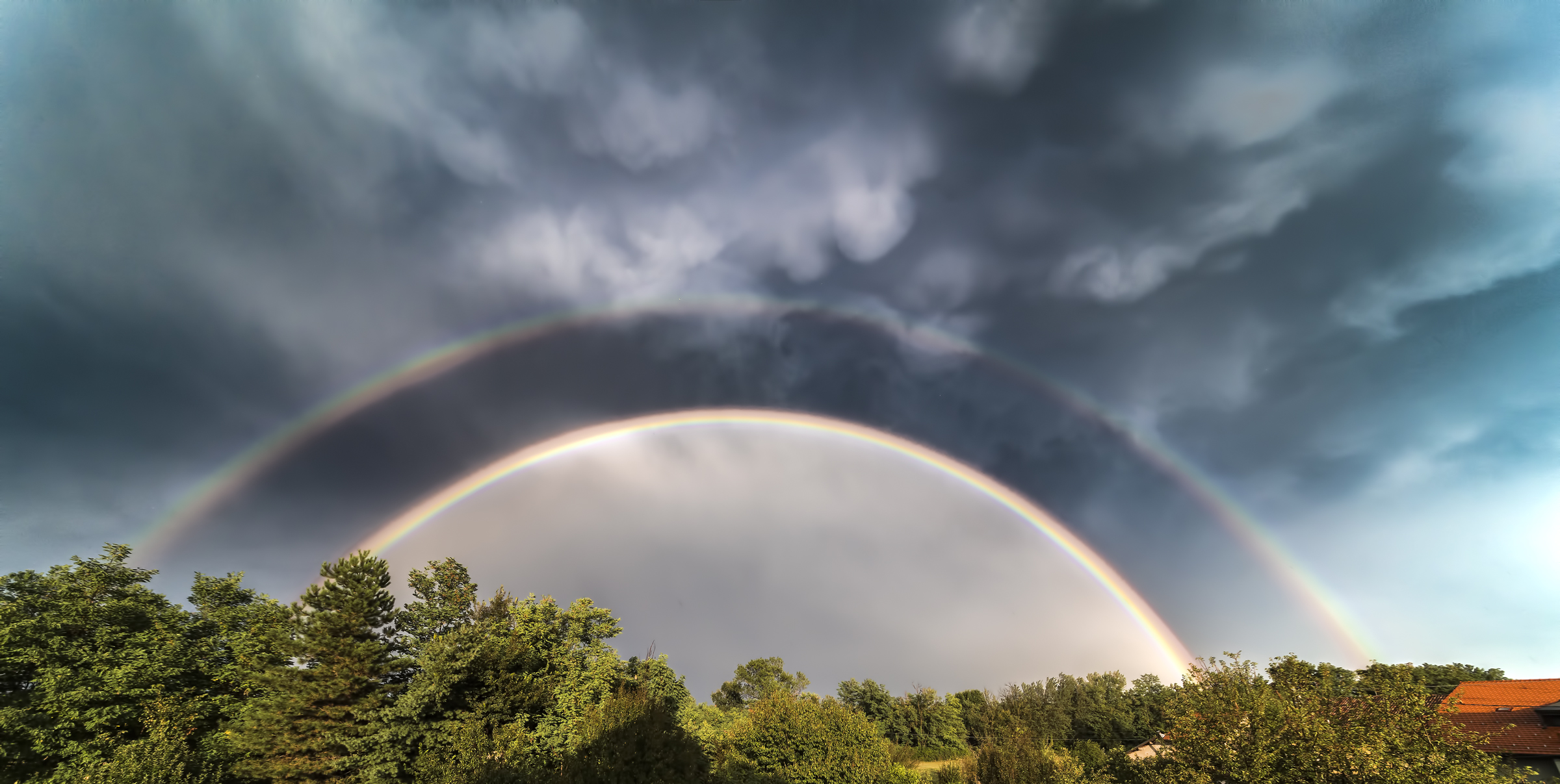 Essence - burning after the storm a ray of color