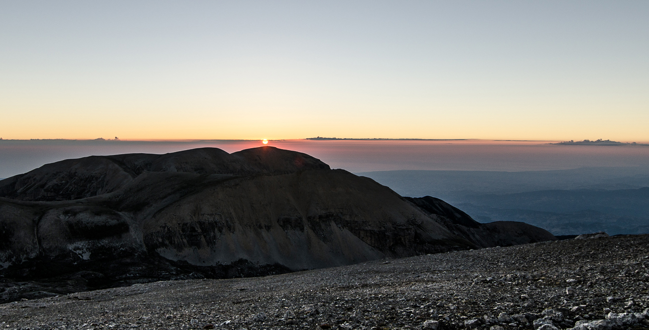 Alba dalla vetta del Monte Amaro 2973m,Maiella(Abruzzo)