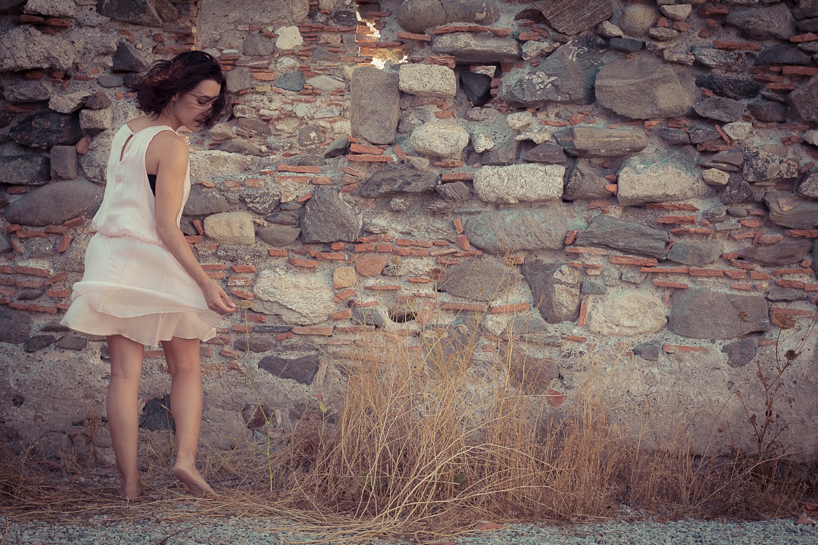 Lost ... I'm in front of a wall, in front of thorns, i