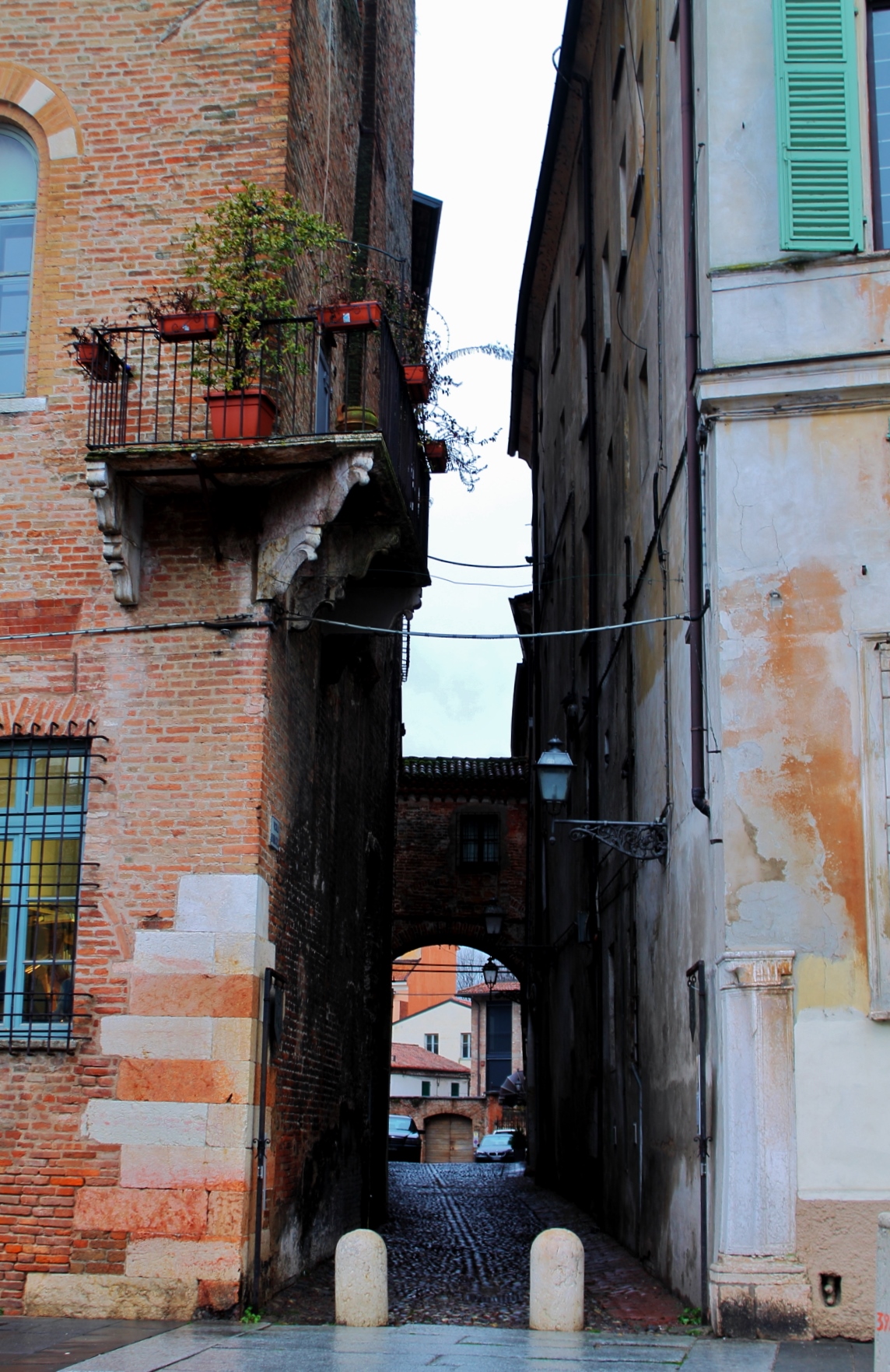 Bonacolsi Alley