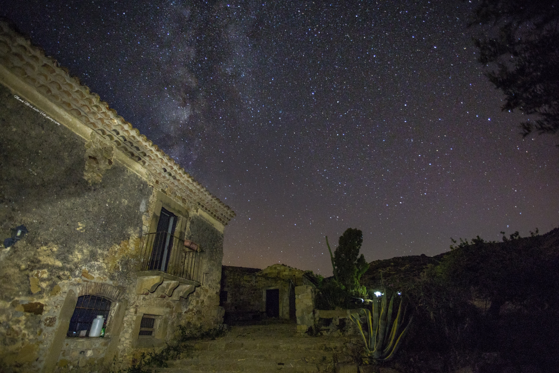 La via Lattea sul Borgo degli Ulivi - Tusa