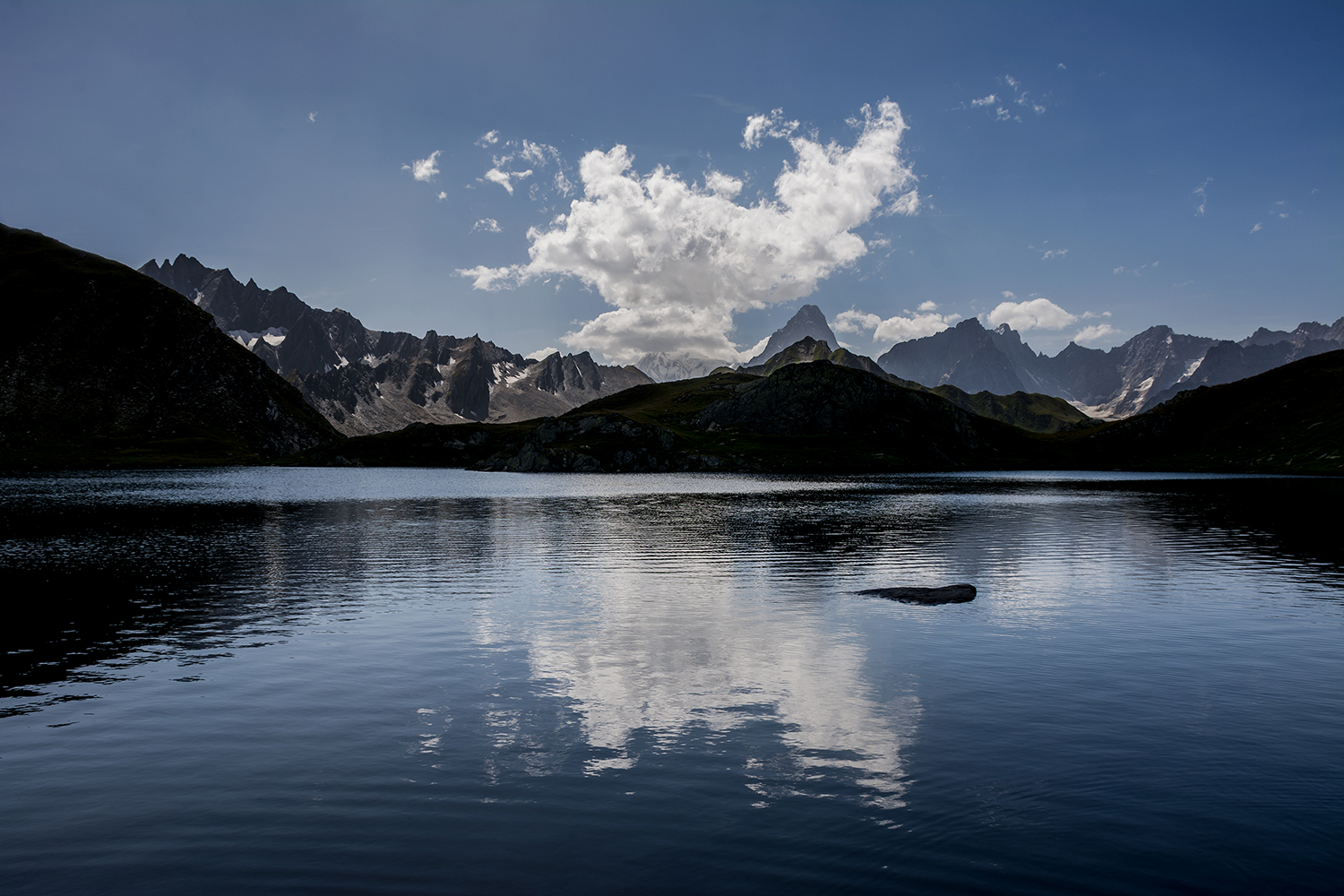 Controluce ai Laghi di Ferret