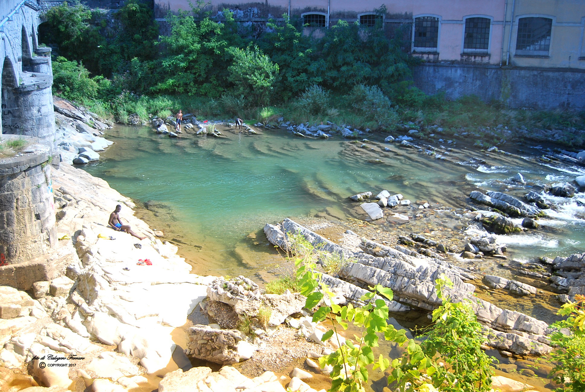 Gazzaniga - in the river Serio