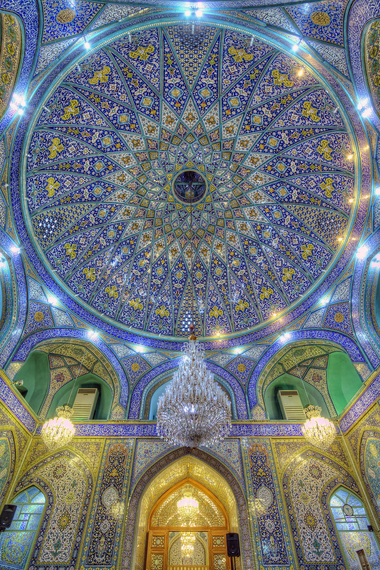 Roofed area of the Soltani Mosque
