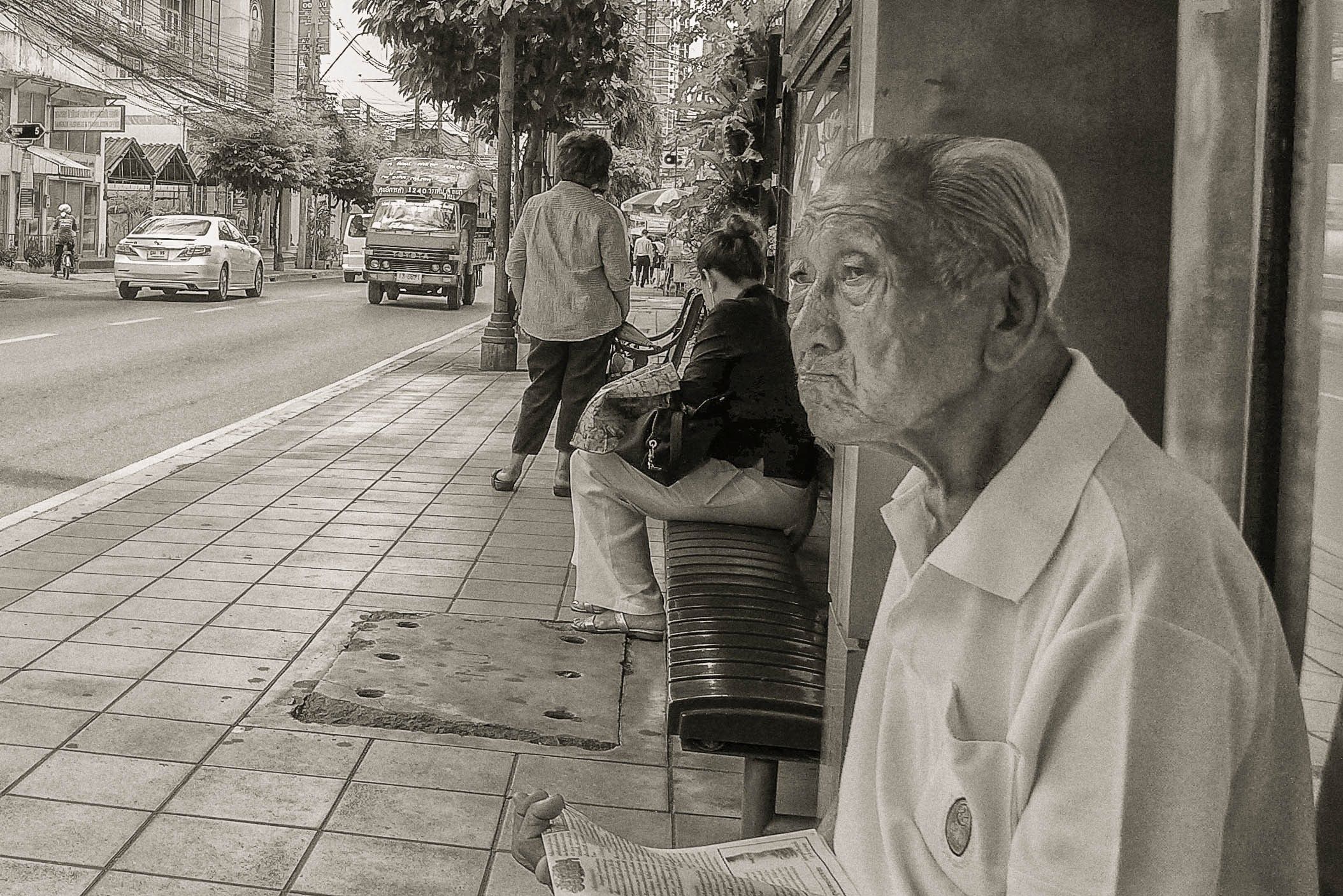 An Elderly Gentleman at Suan Phlu Road