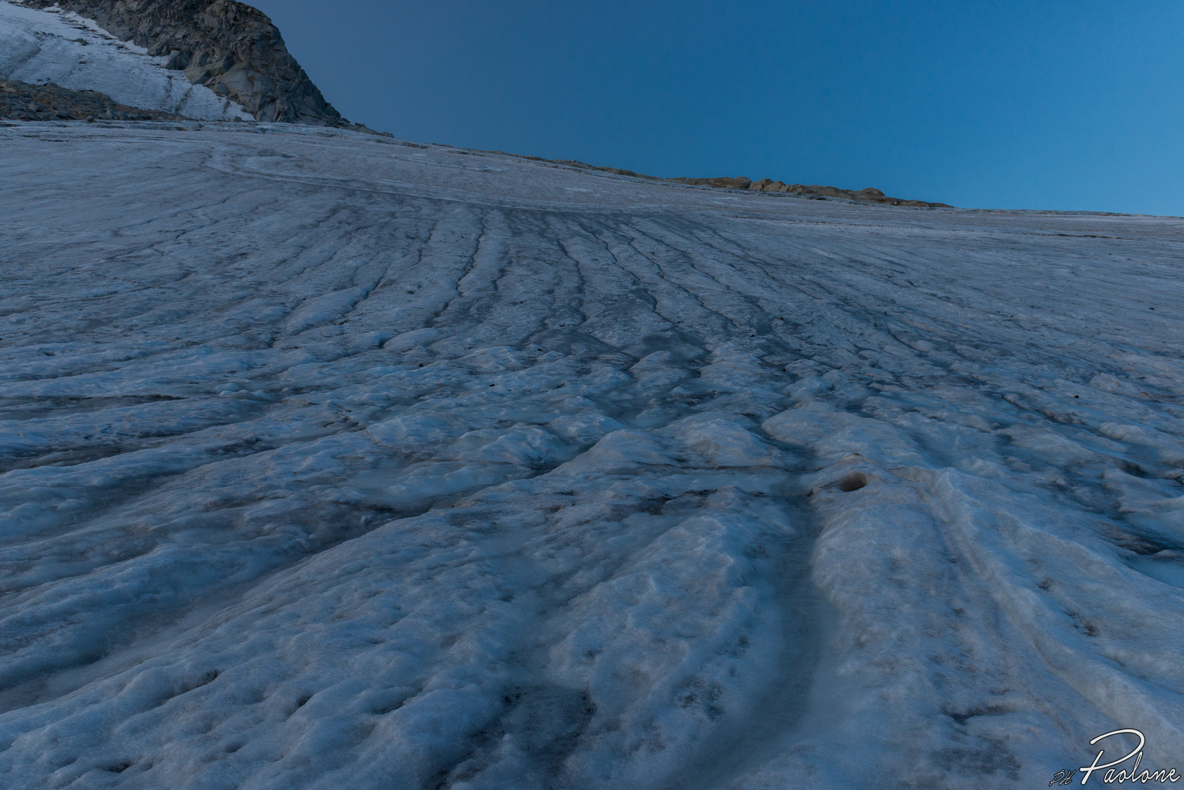 Extreme slopes of the glacier
