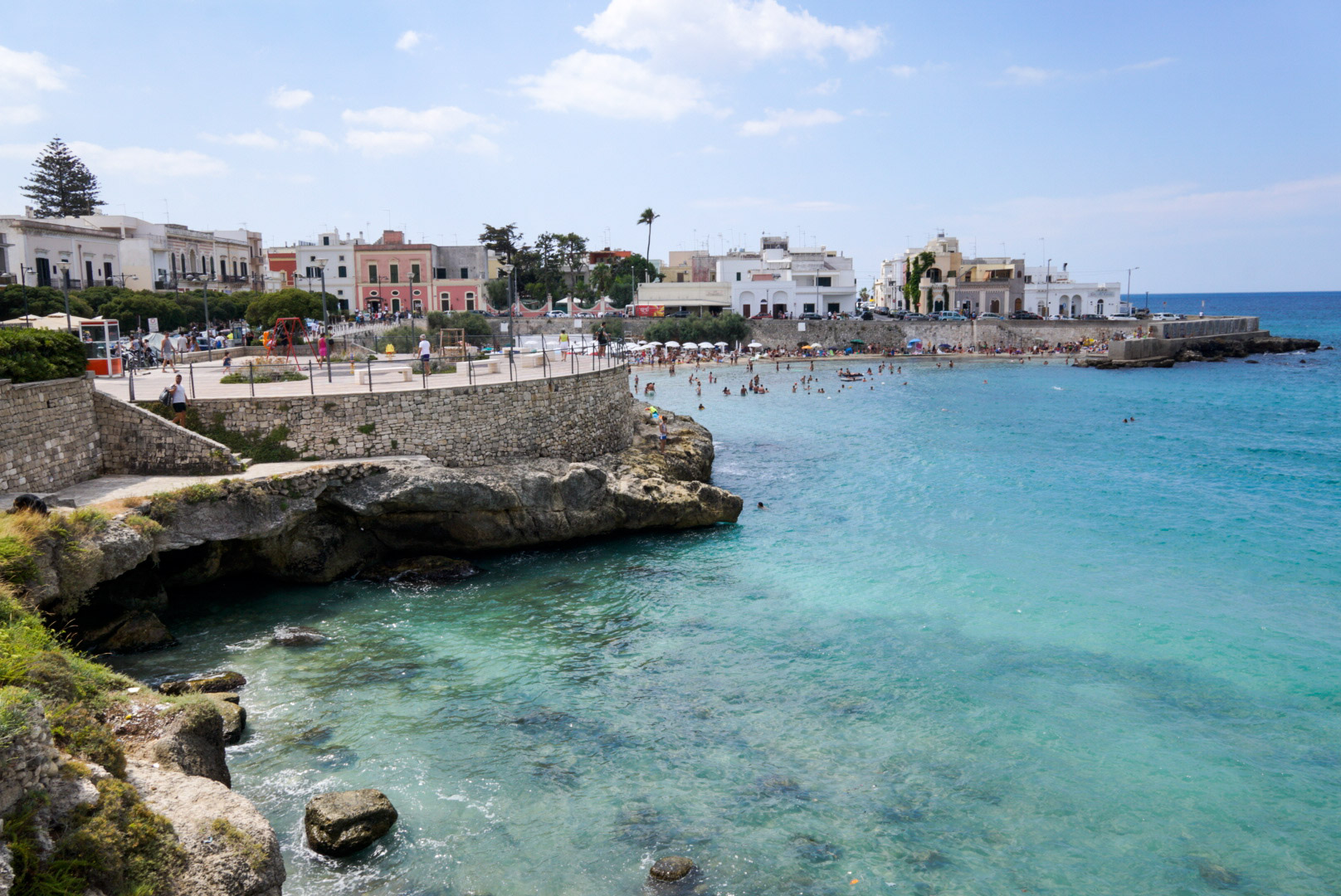 Santa Maria at the bath