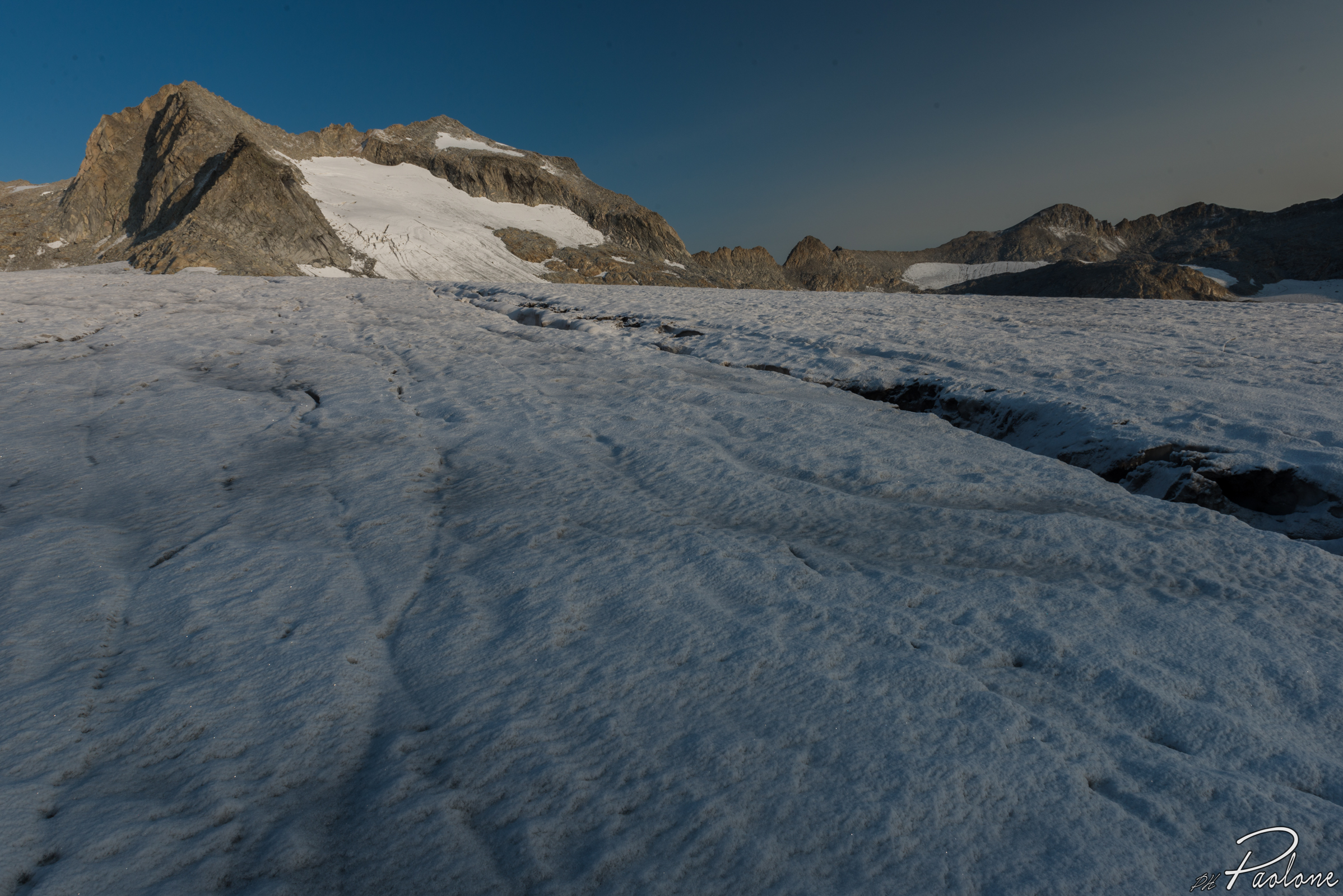 Blue lights on the White Horn