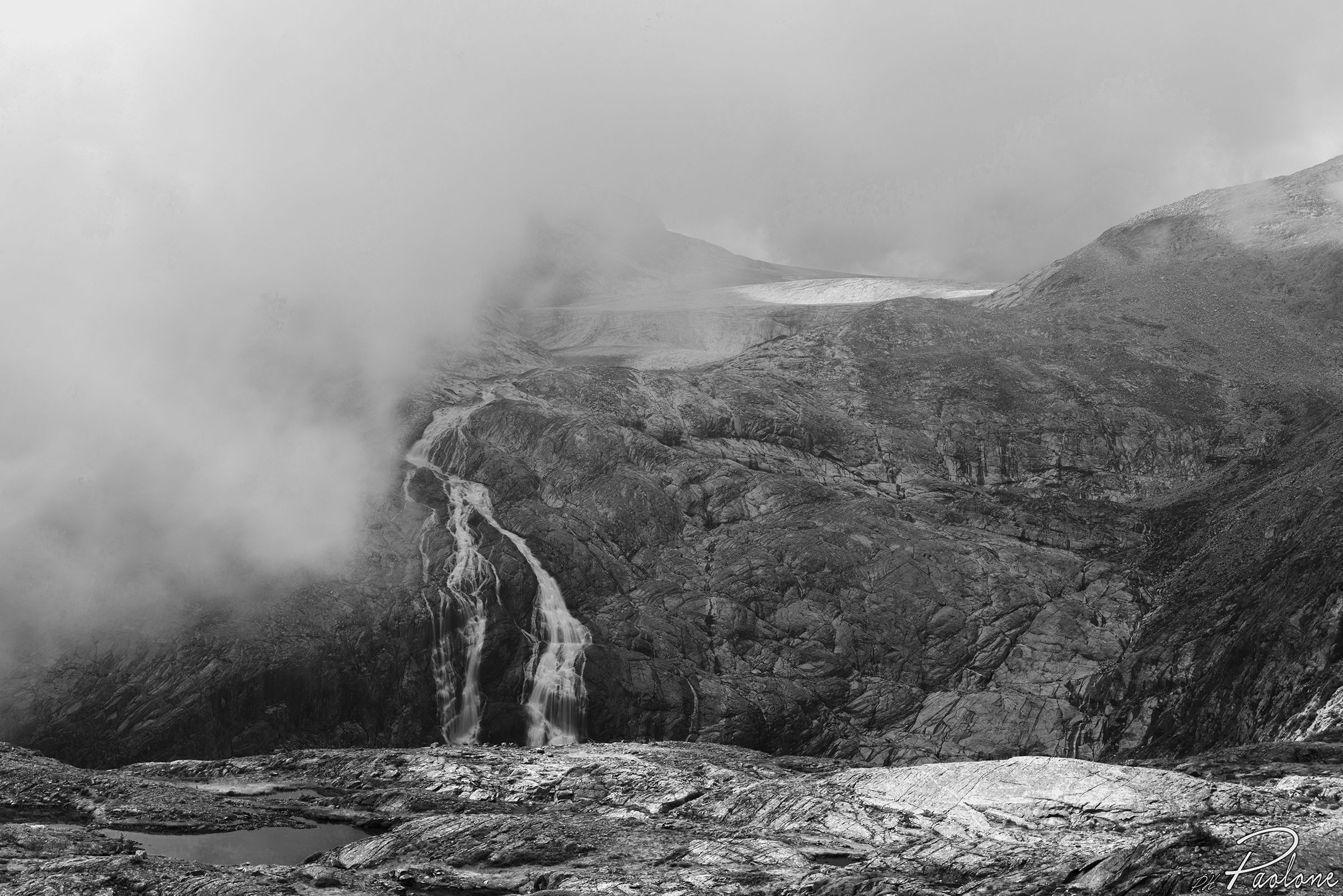 Sad destiny for the glacier