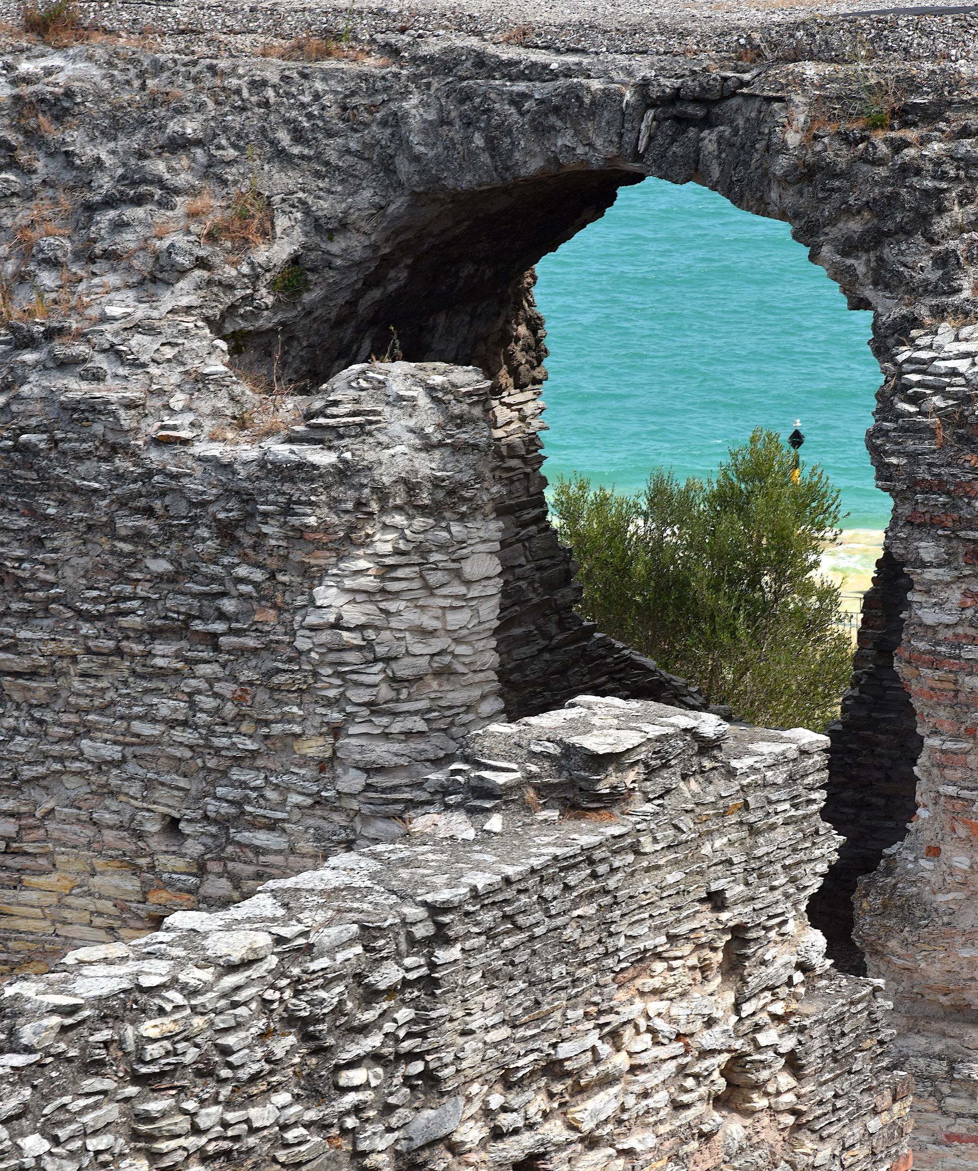 Sirmione - le Grotte di Catullo