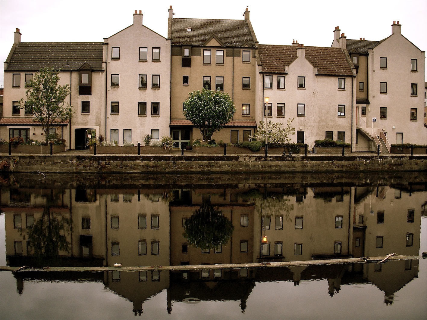 Edinburgh - the port