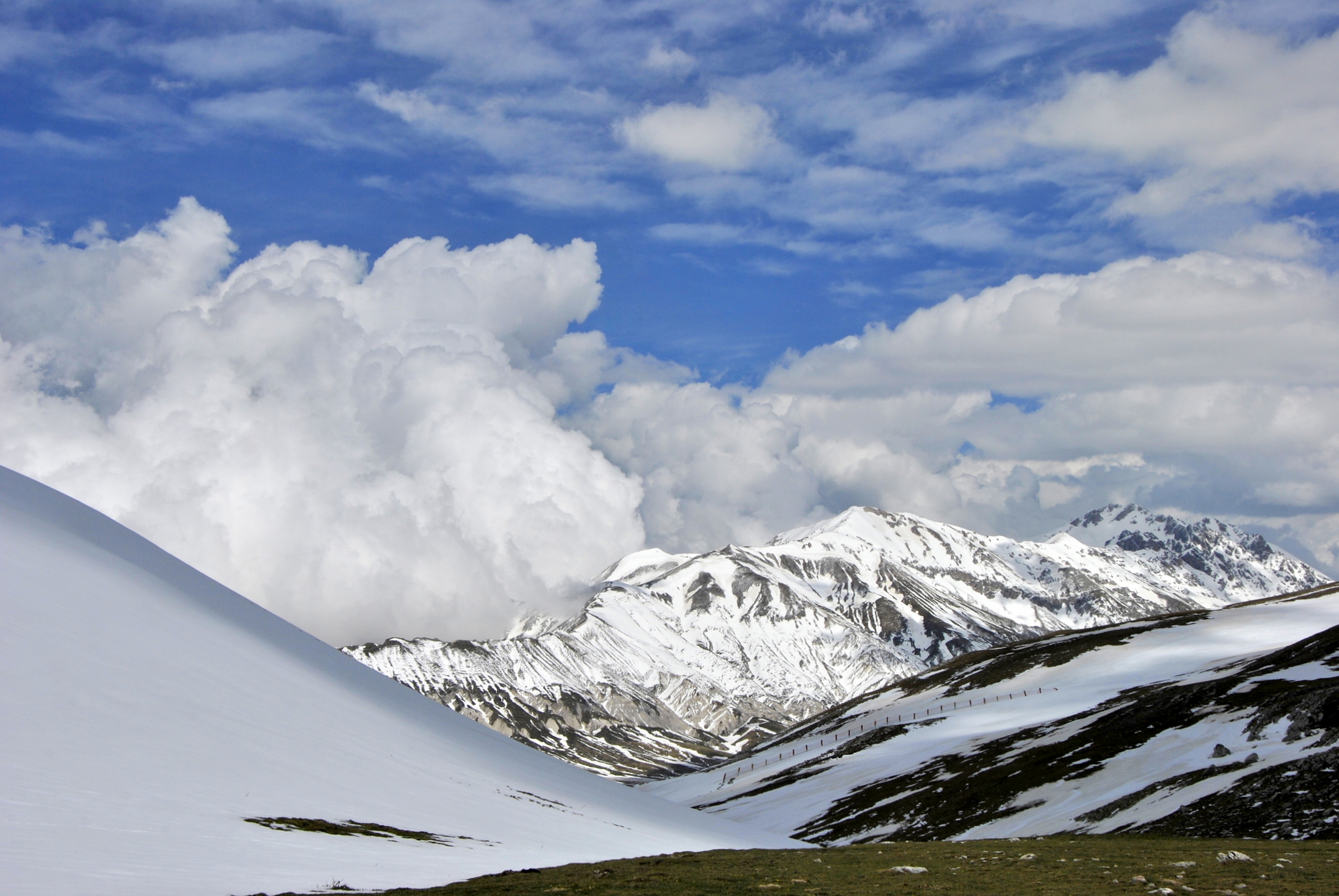 Una sorpresa appare tra le nuvole...