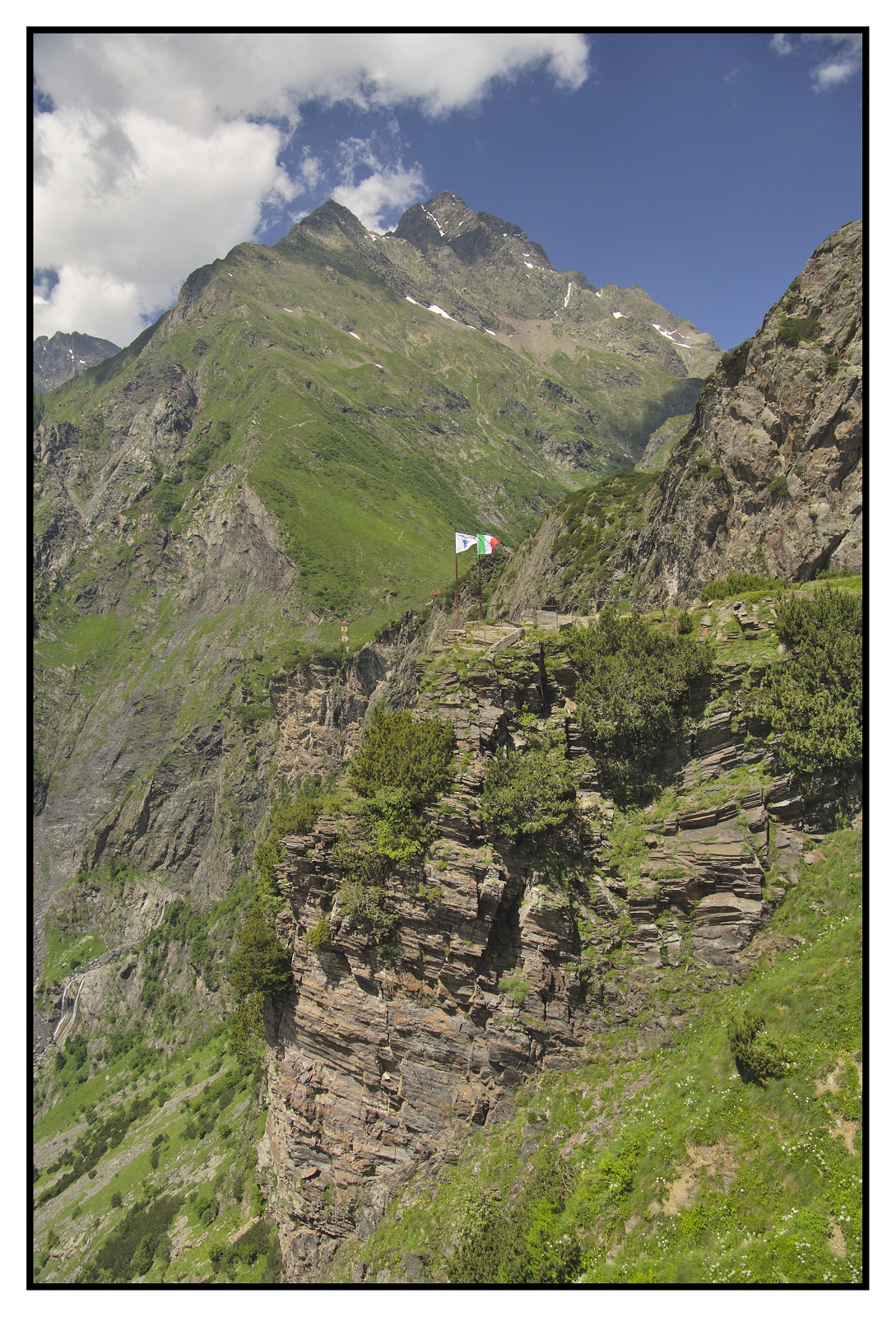 Arriving at the curate