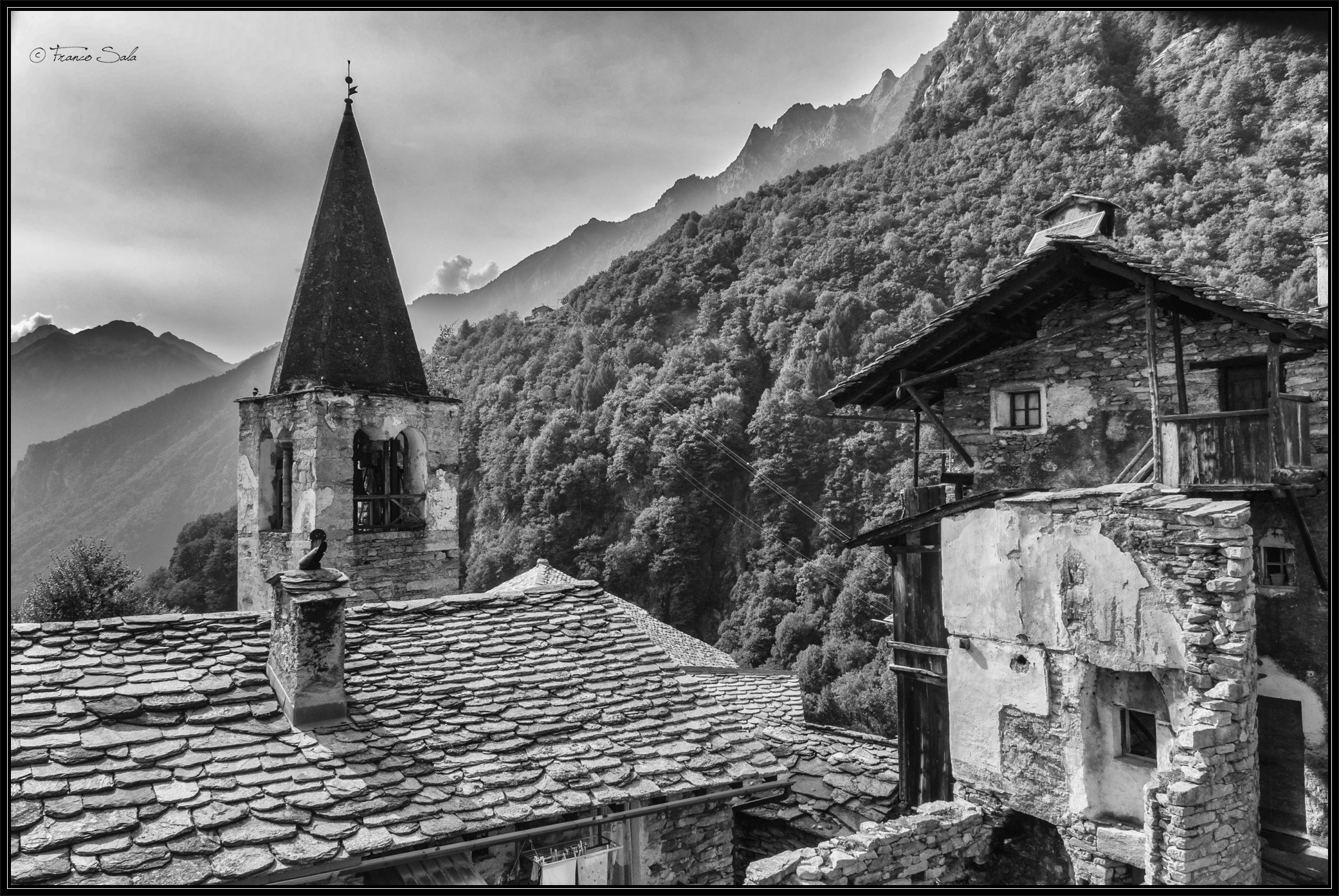 Savogno - The village