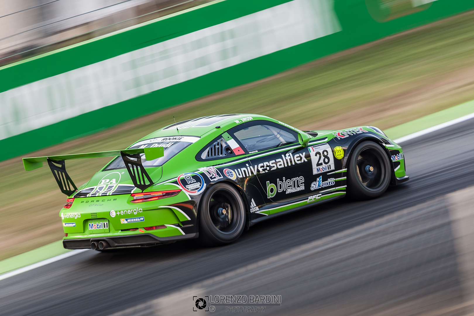 L'italiano Drudi in staccata alla prima variante.