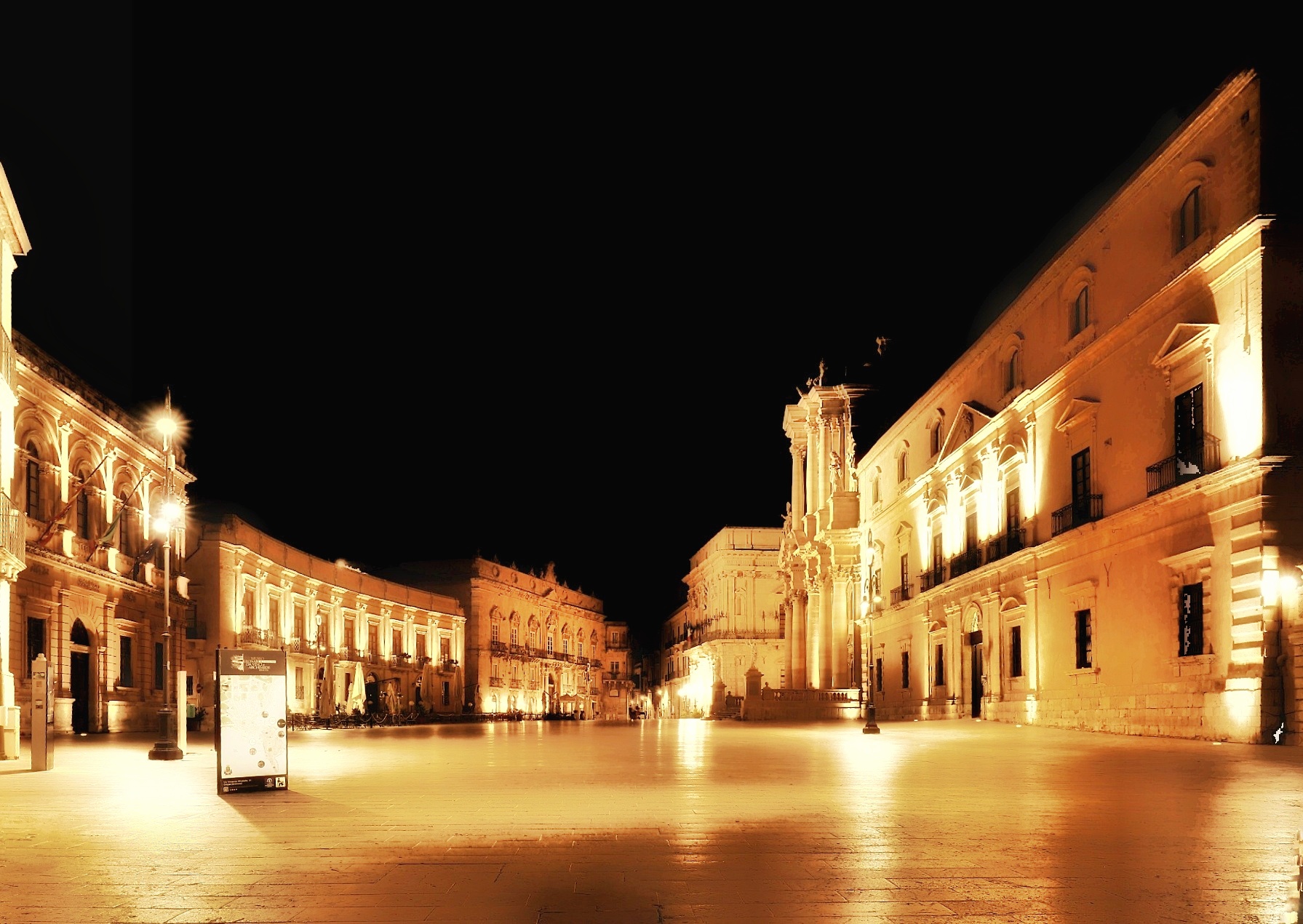 Piazza Duomo Siracusa
