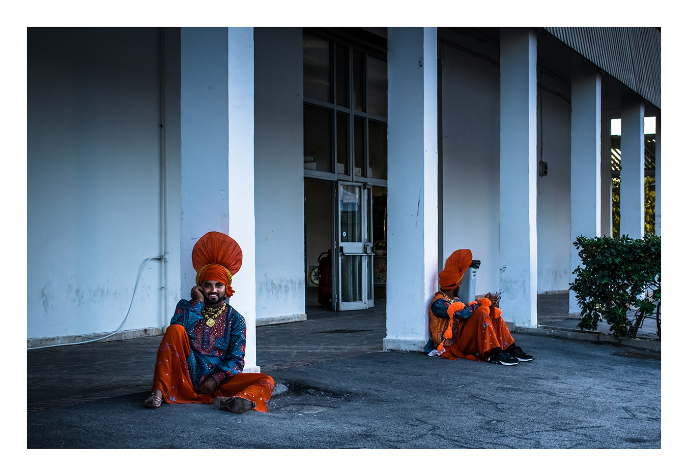 Out of service artists