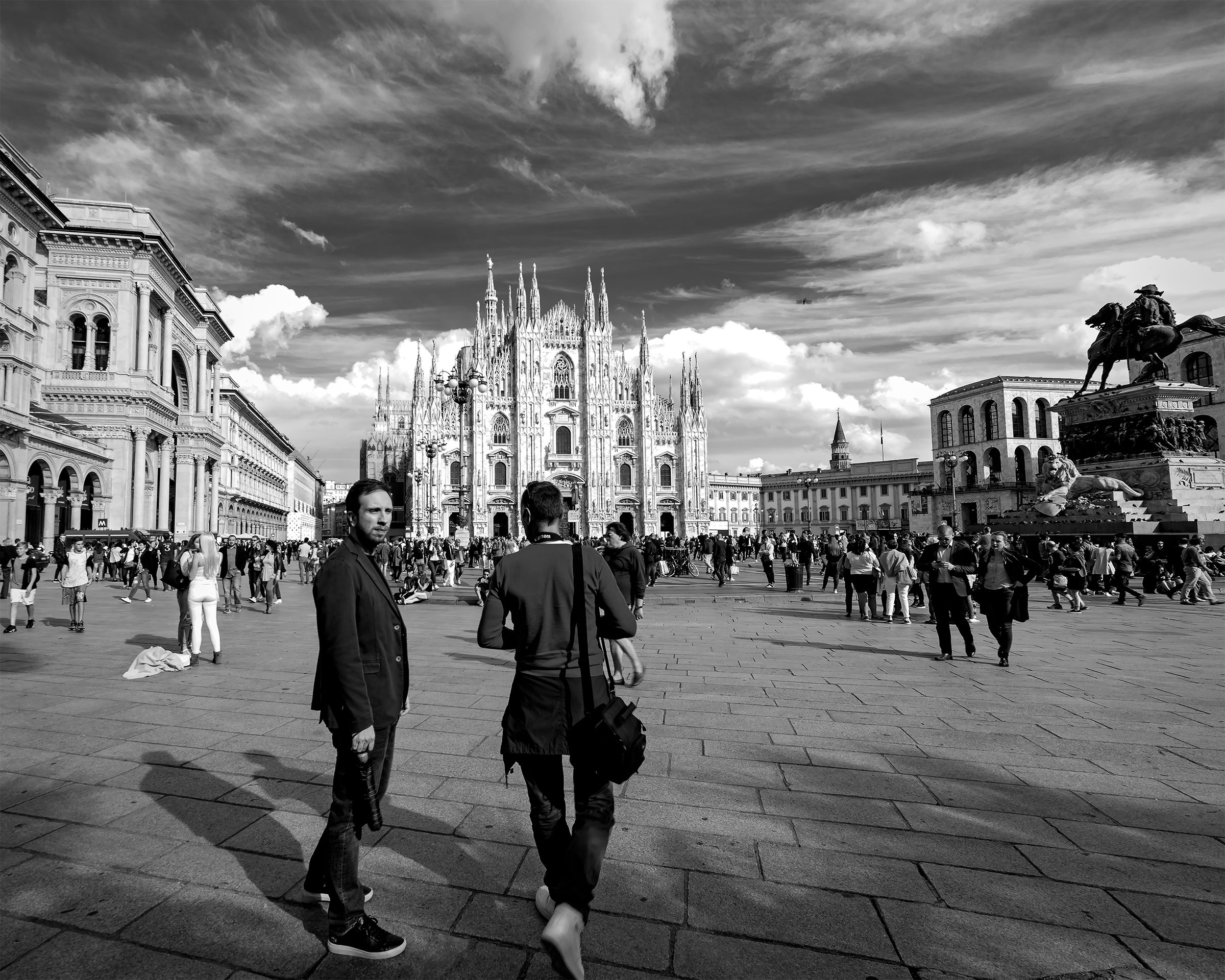 They came to Piazza Duomo