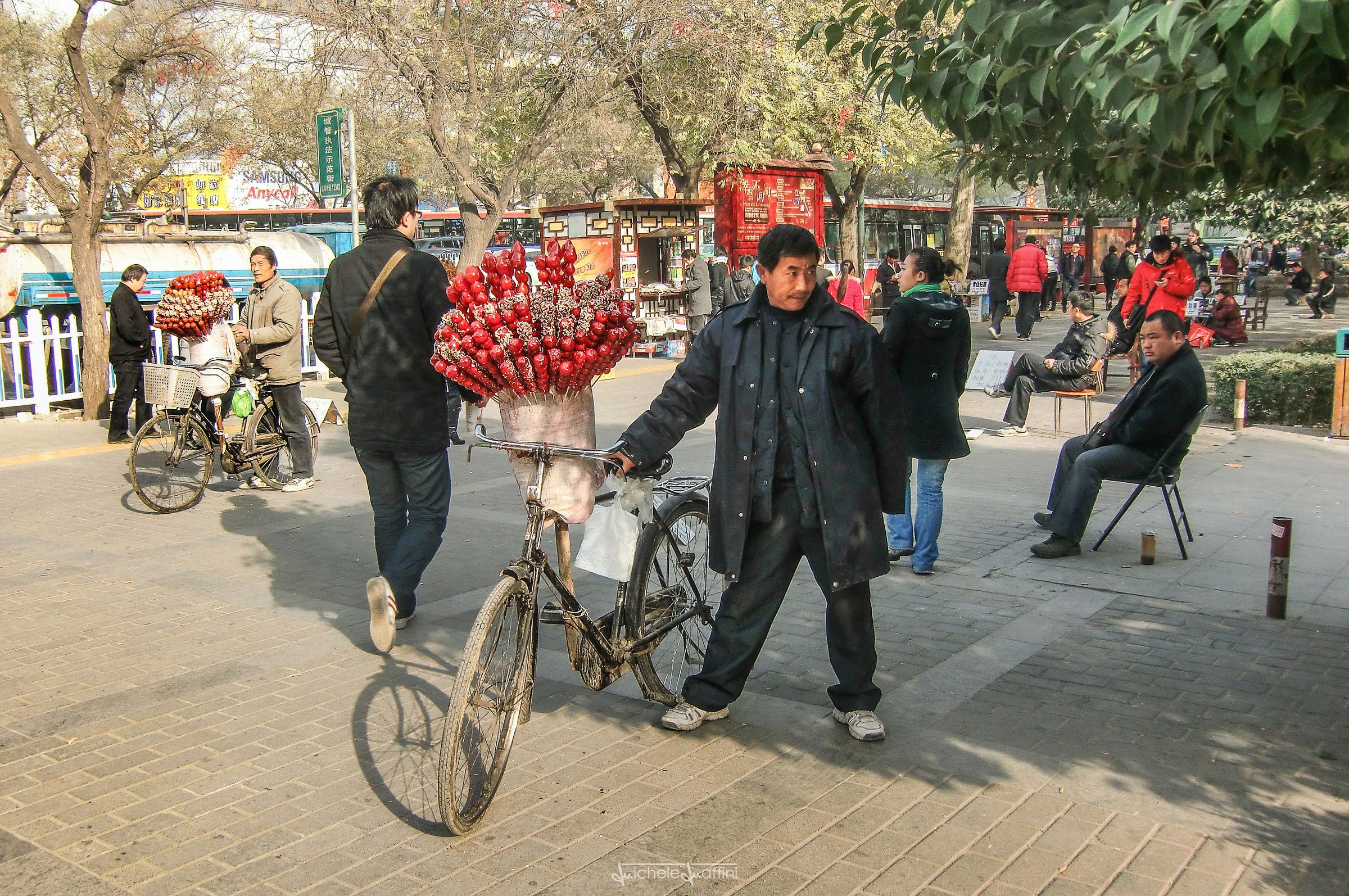China - Xi'An, Candied walking apples