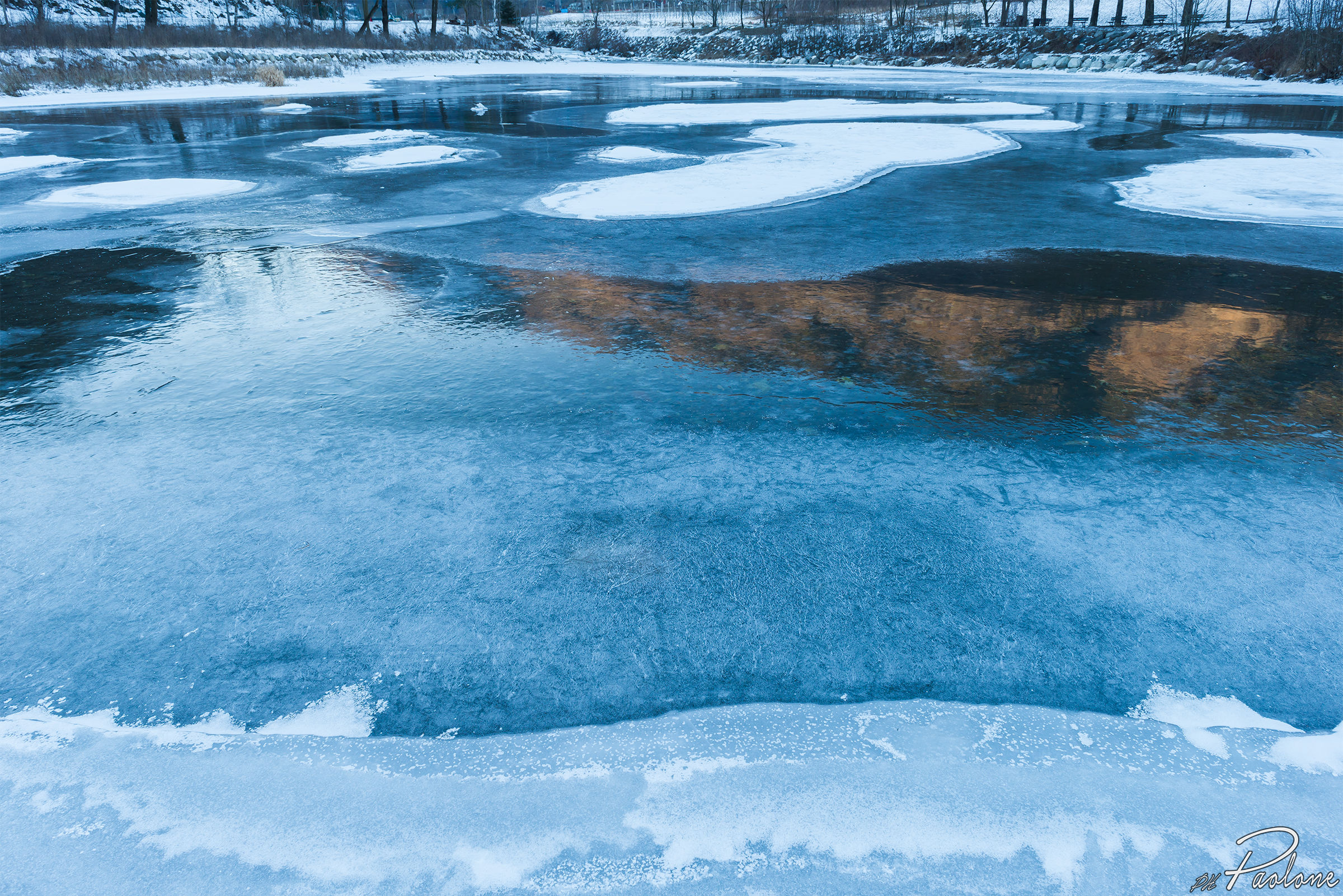 Frozen Ogliolo Pond