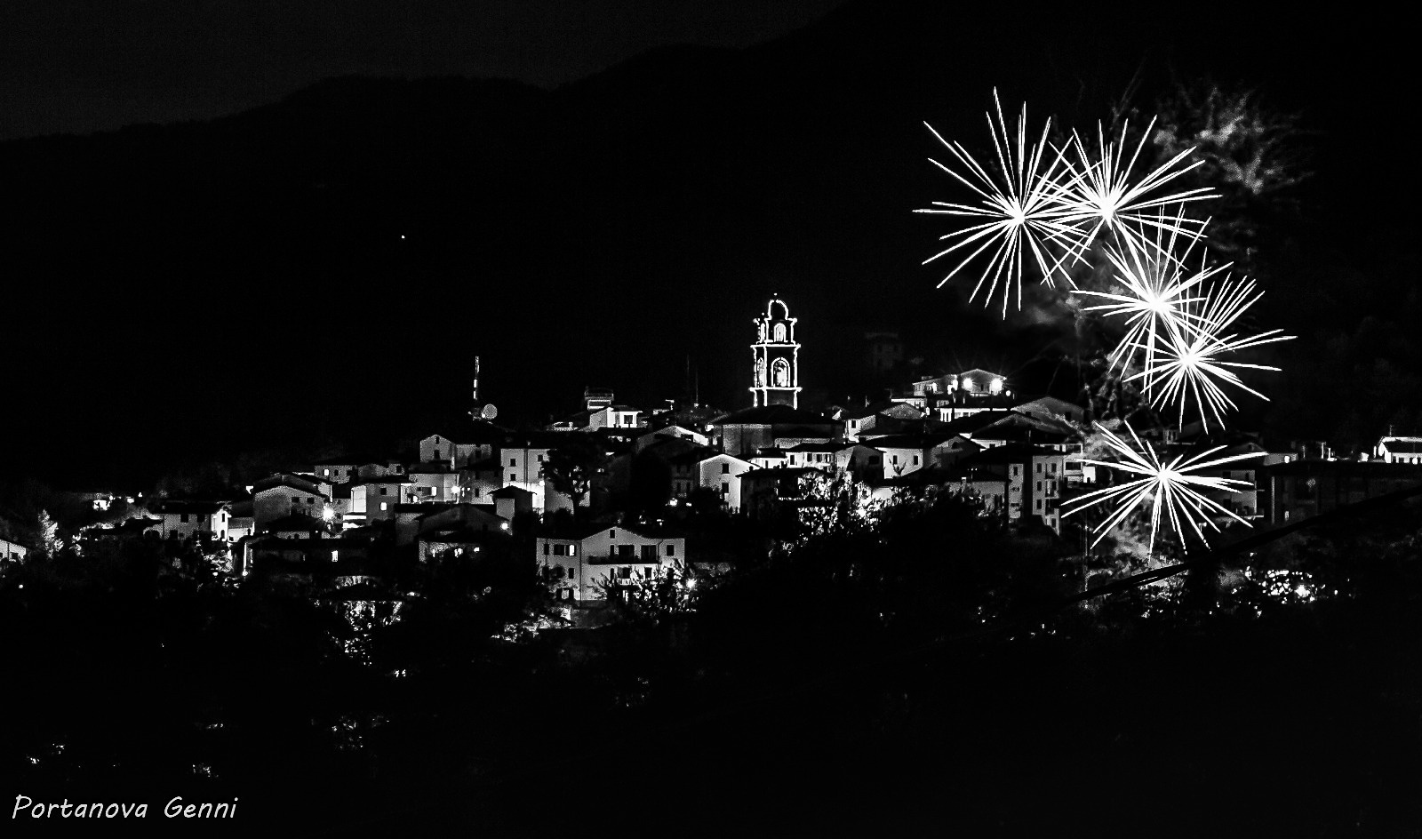 Fuochi in bianco e nero