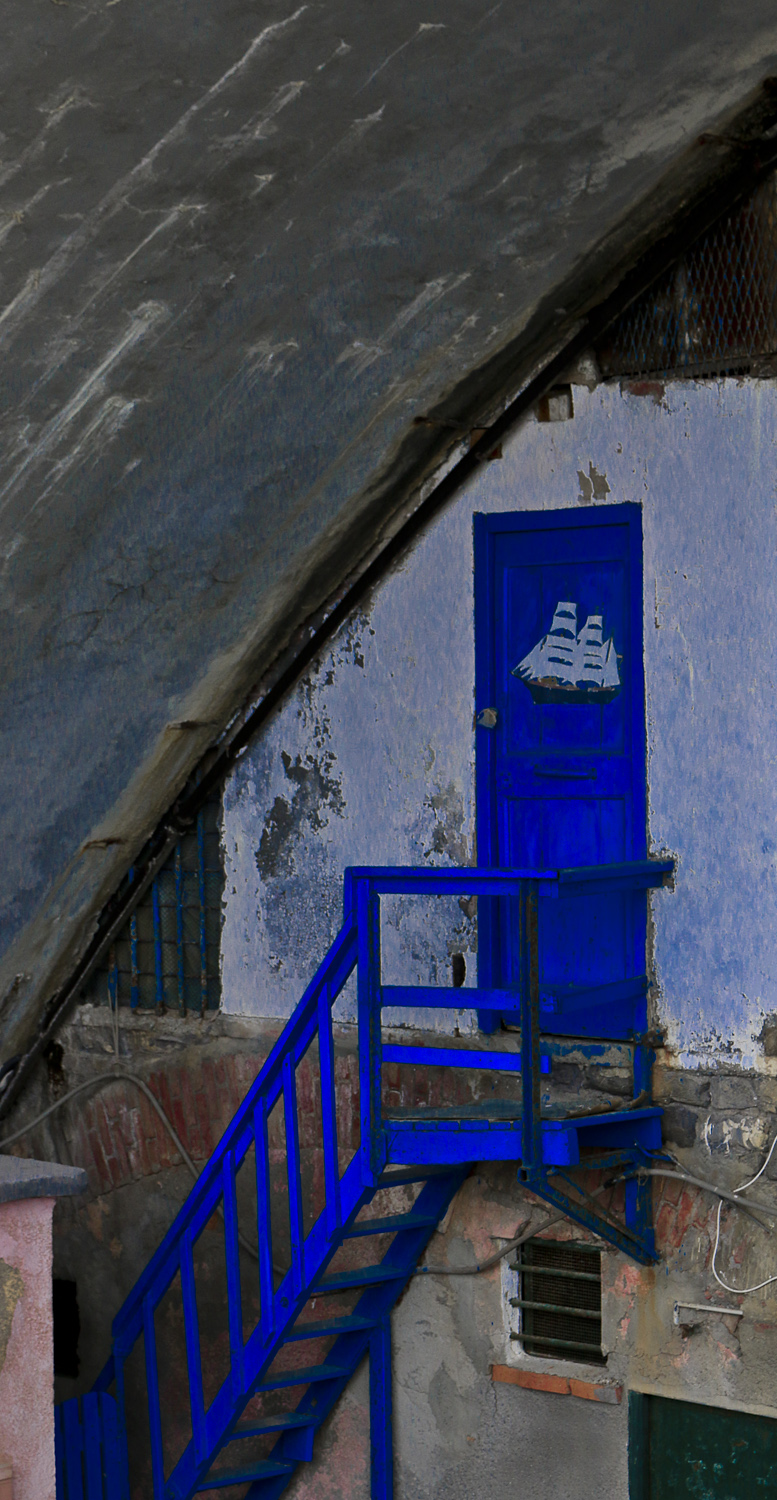 under the bridge the sailor's house